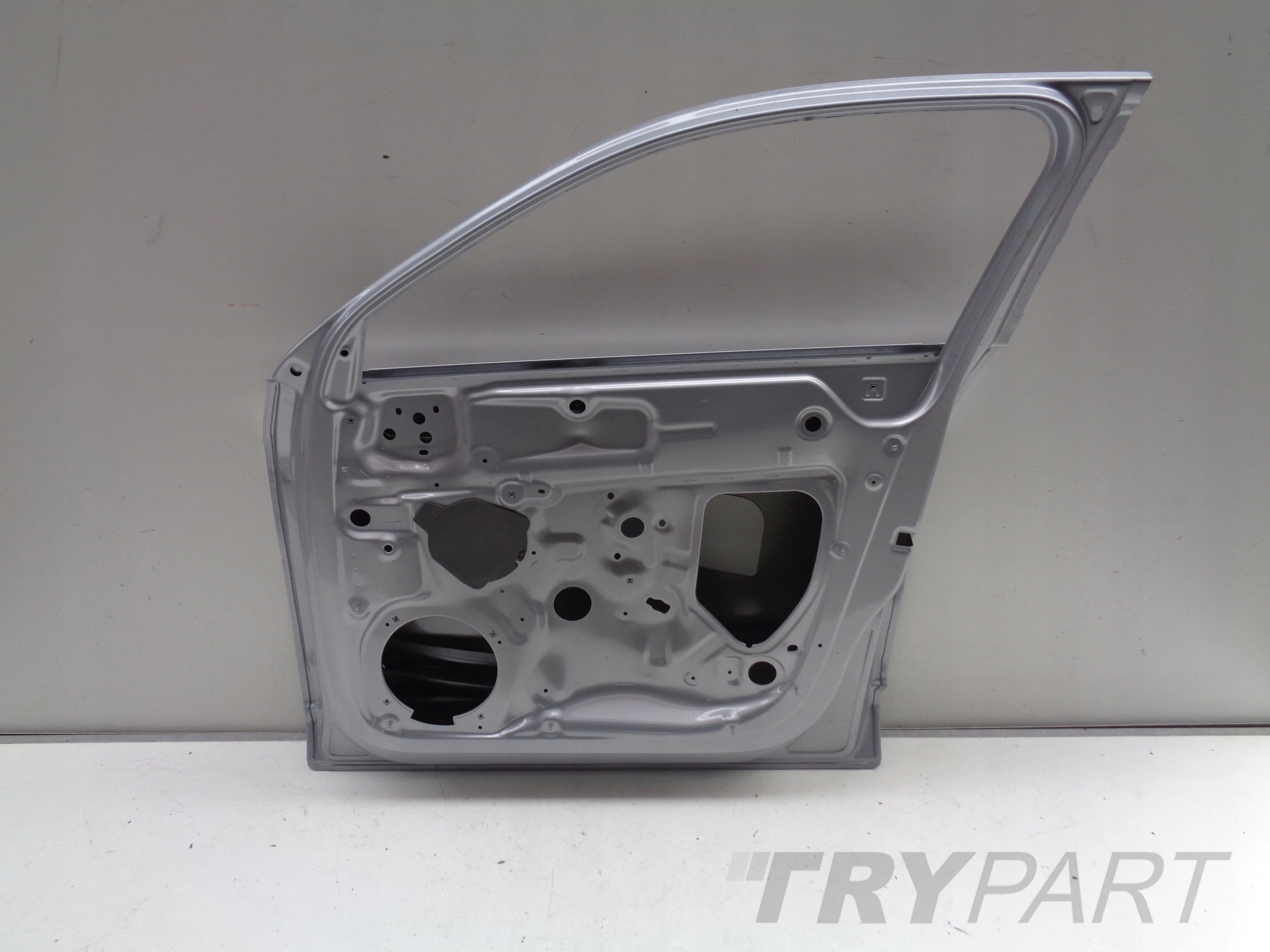 FRONT RIGHT DOOR AUDI Q2 81A 16- NR 31432