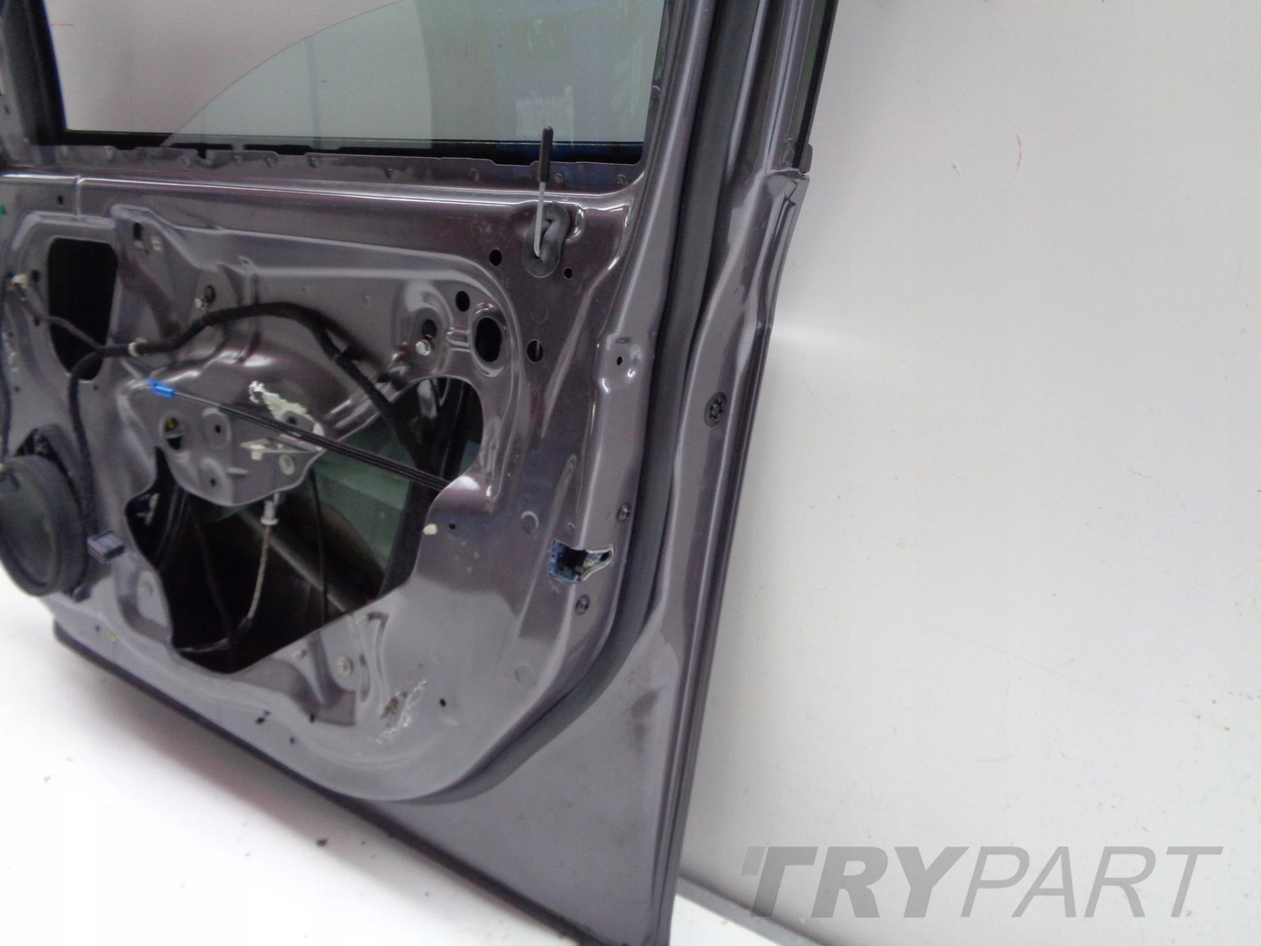 FRONT RIGHT DOOR CHEVROLET CRUZE 09-16 27267