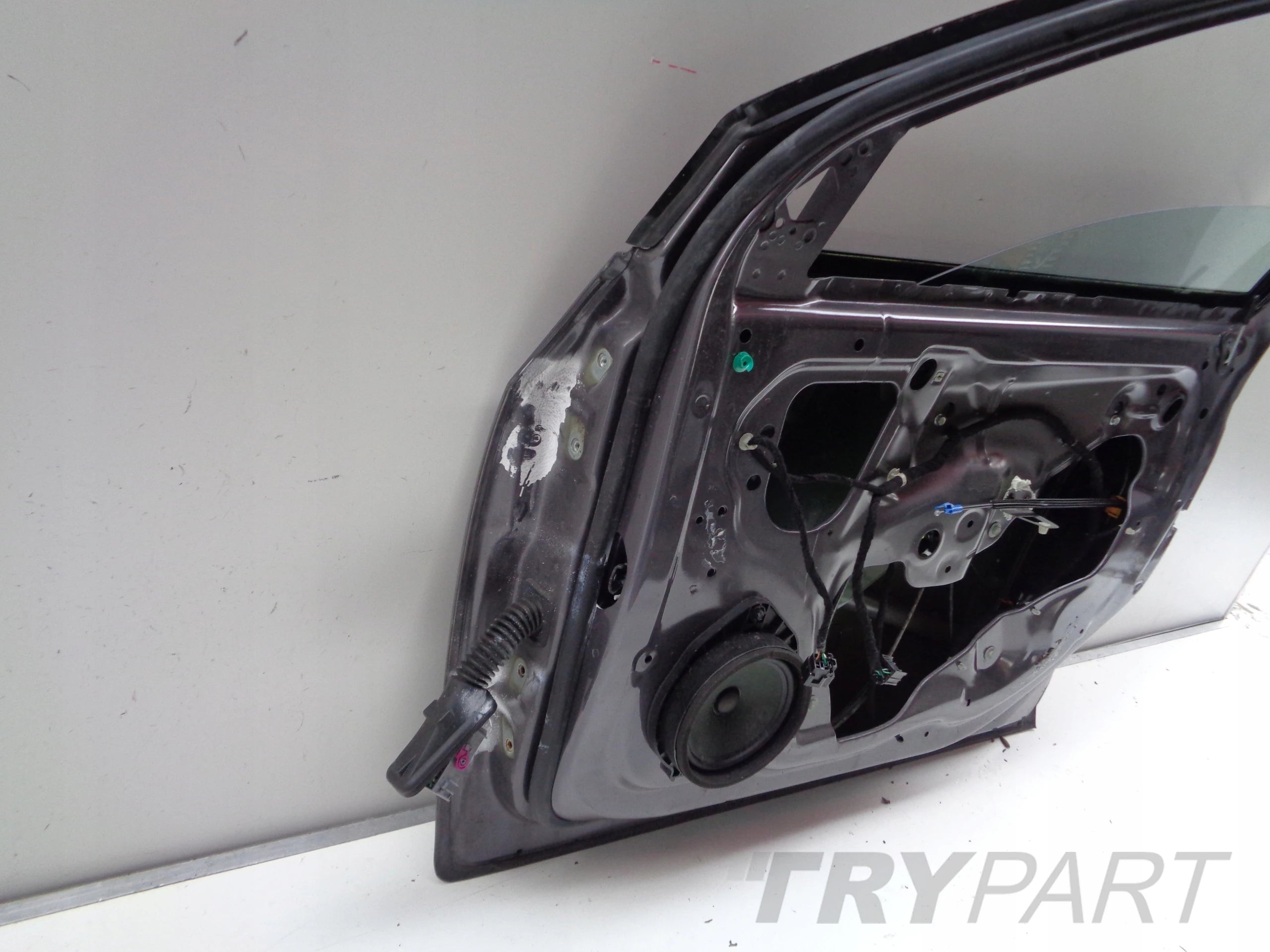 FRONT RIGHT DOOR CHEVROLET CRUZE 09-16 27267
