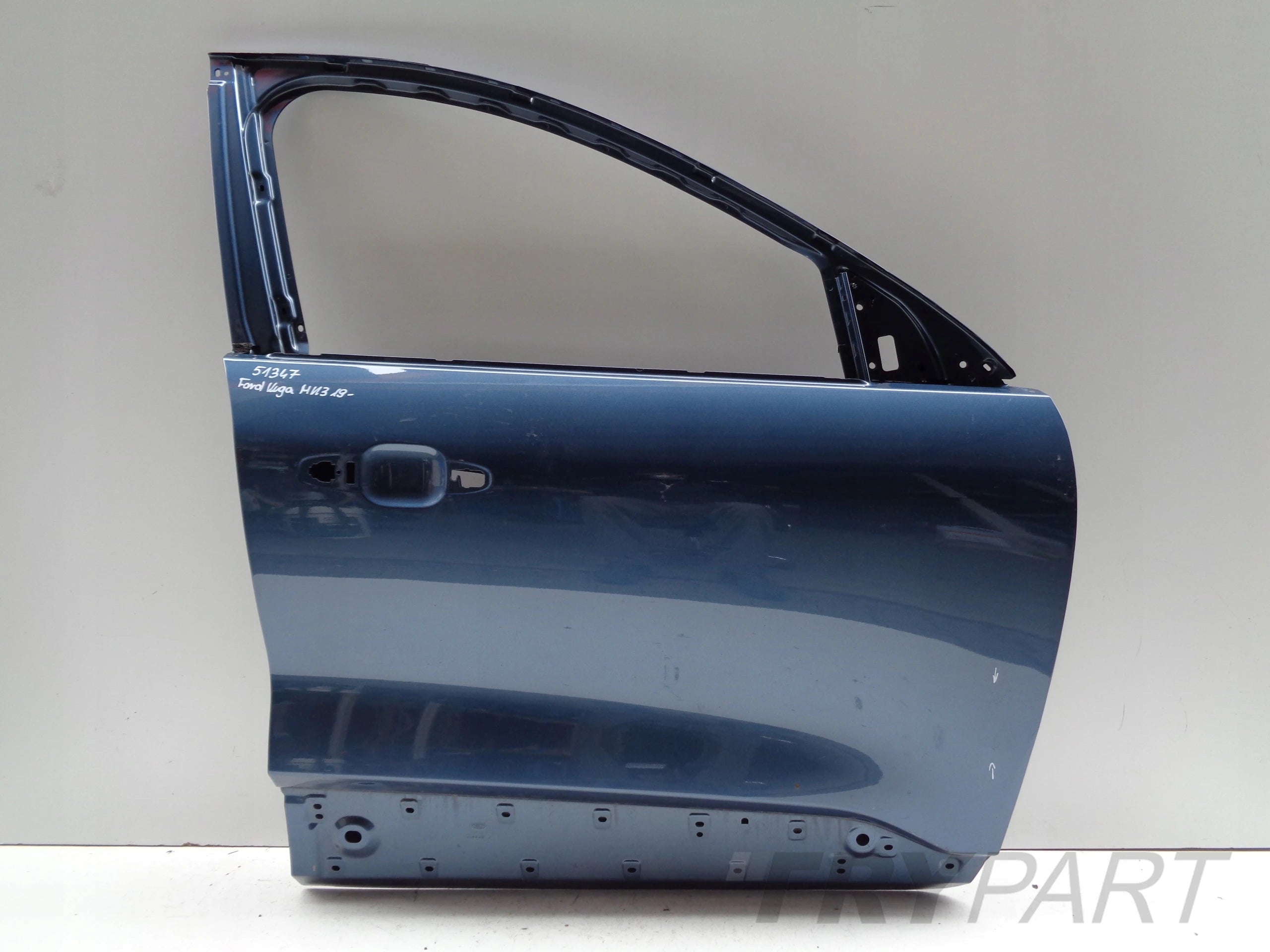 FRONT RIGHT DOOR FORD KUGA MK3 19- NO. 51347