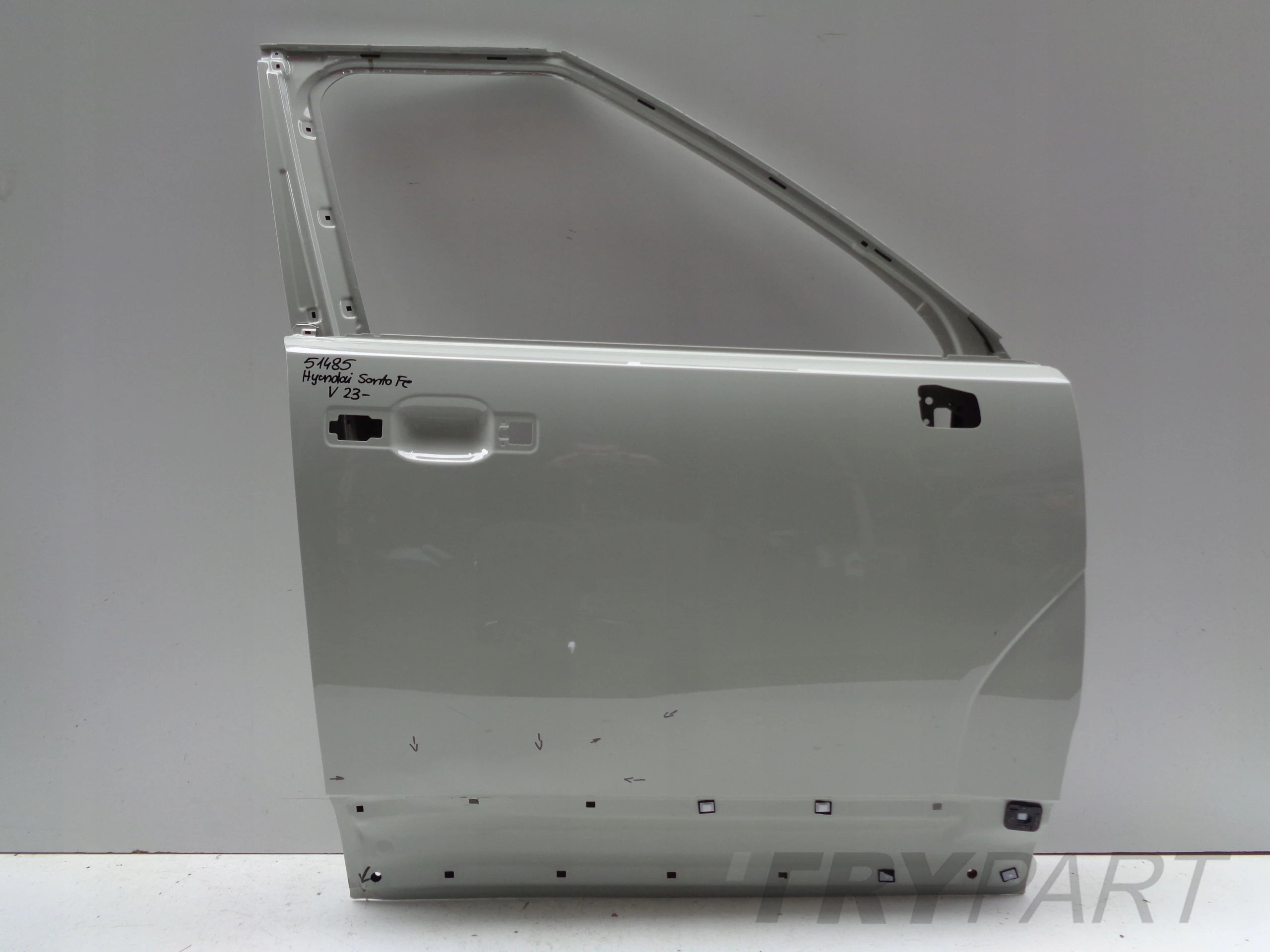 FRONT RIGHT DOOR HYUNDAI SANTA FE V 23- NO. 51485