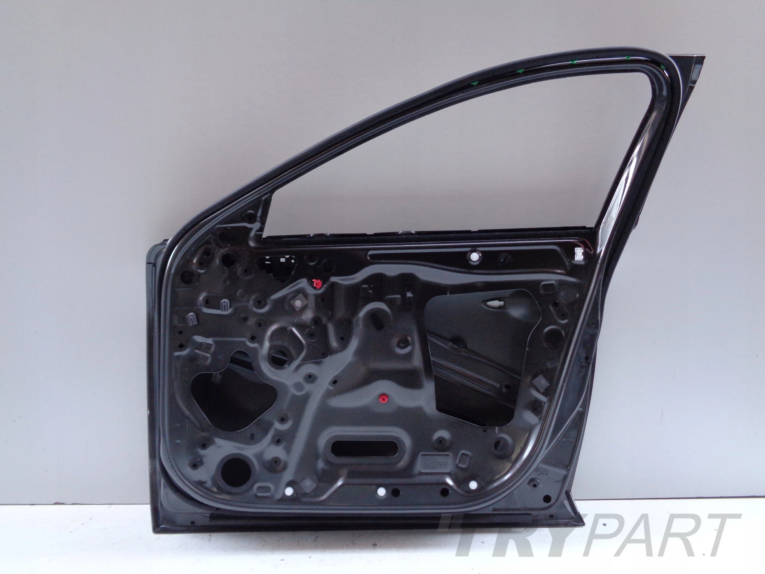 FRONT RIGHT DOOR MAZDA 3 19- HB NO. 51065
