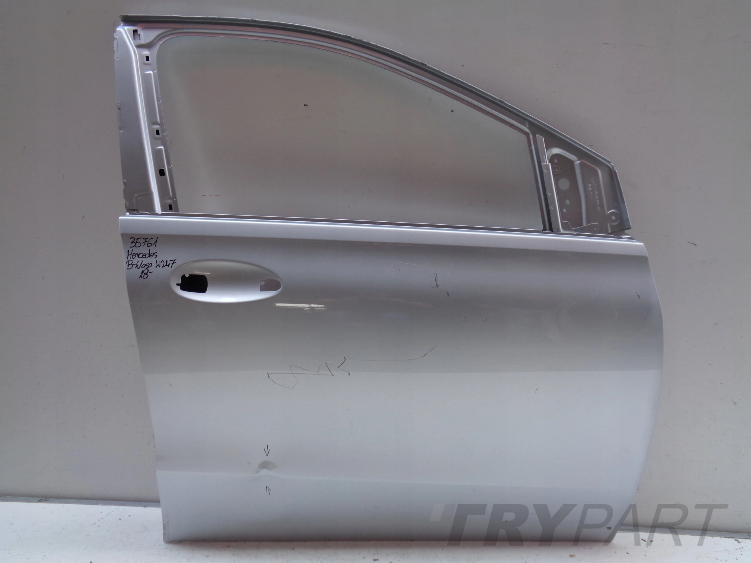 FRONT RIGHT DOOR MERCEDES B-CLASS W247 18-