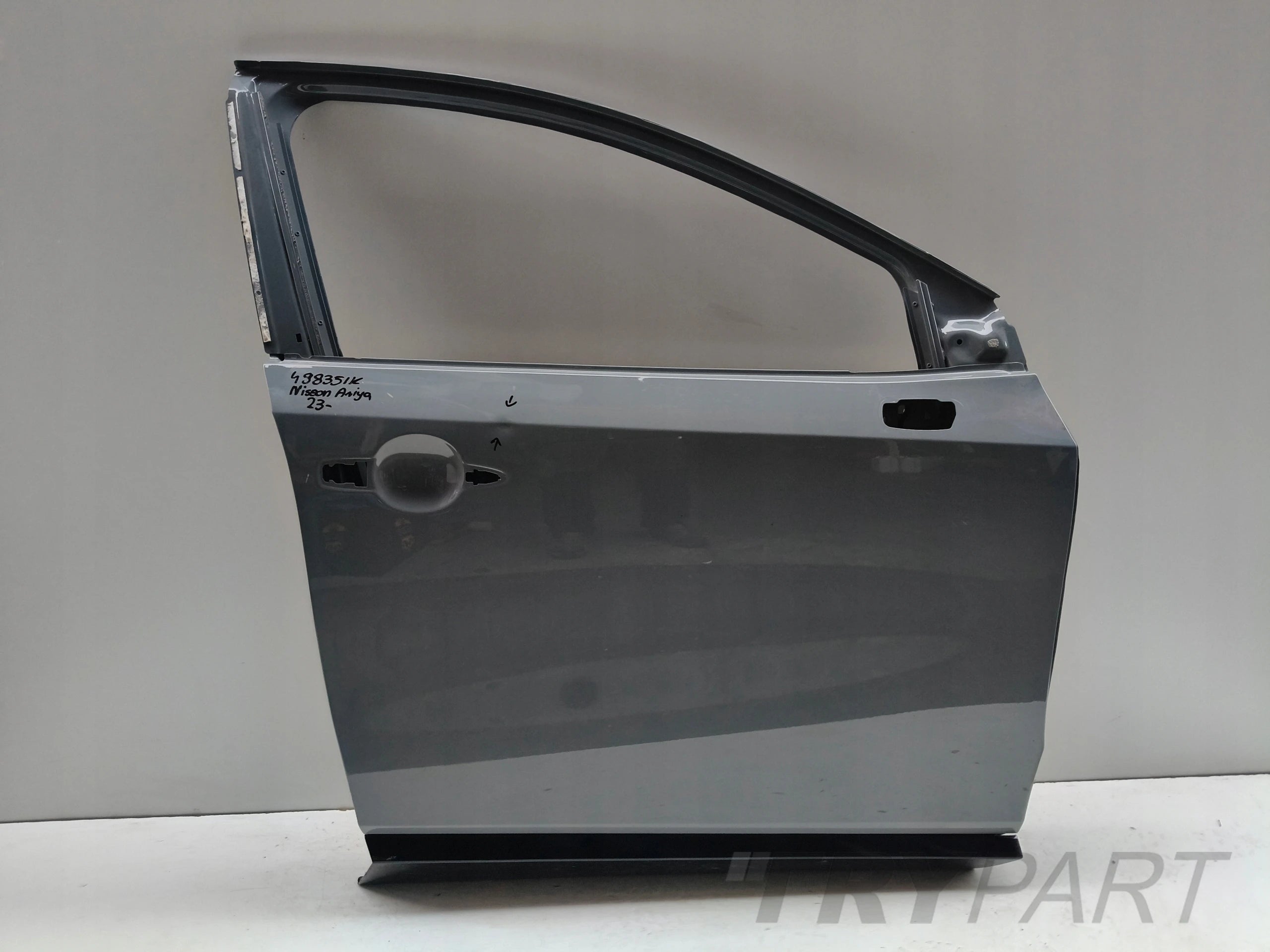 FRONT RIGHT DOOR NISSAN ARIYA 23- NO. 49835