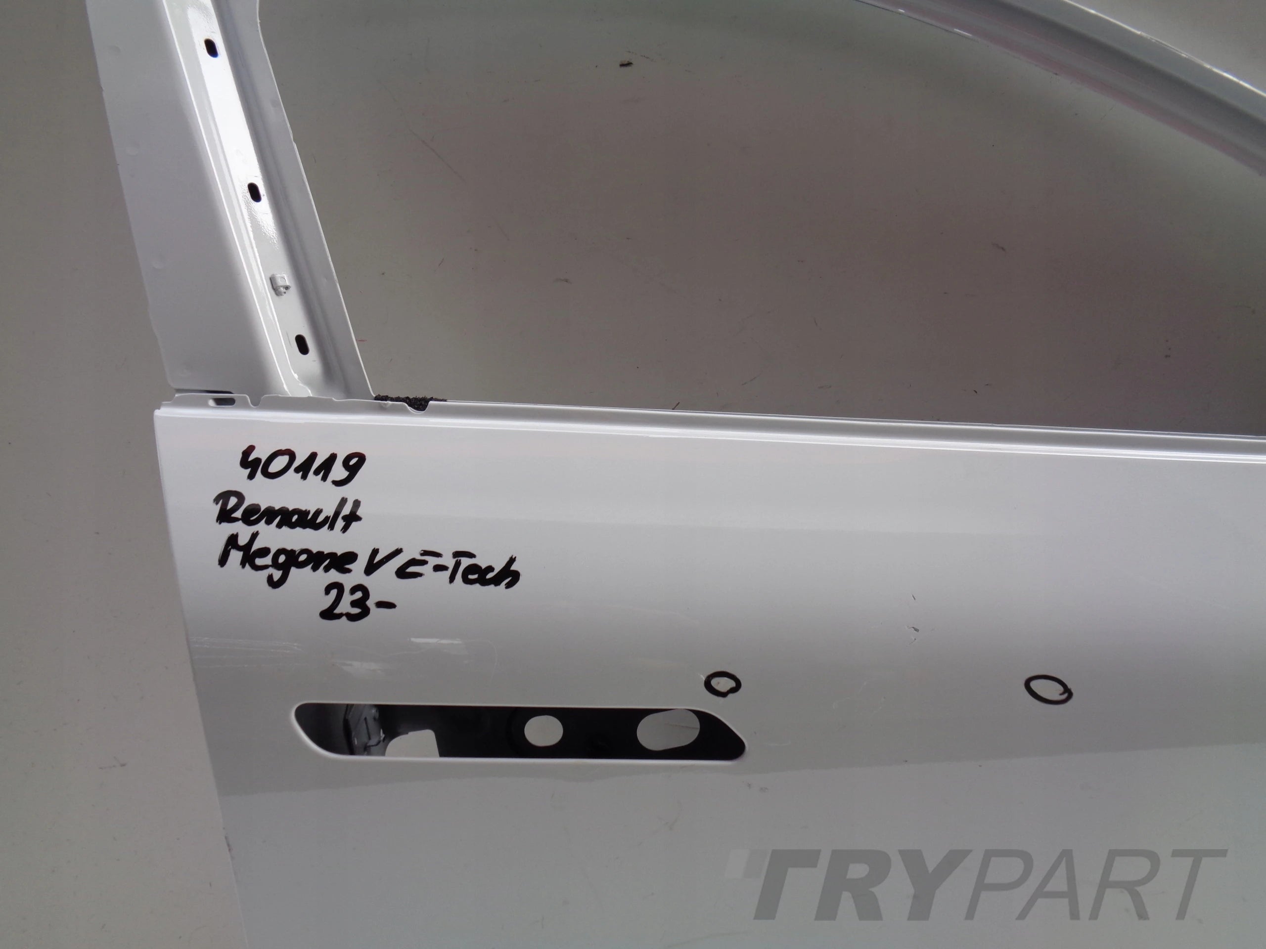 FRONT RIGHT DOOR RENAULT MEGANE V E-TECH 23- NO. 40119