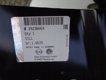 FRONT RIGHT DOOR SILL OPEL INSIGNIA B 17-