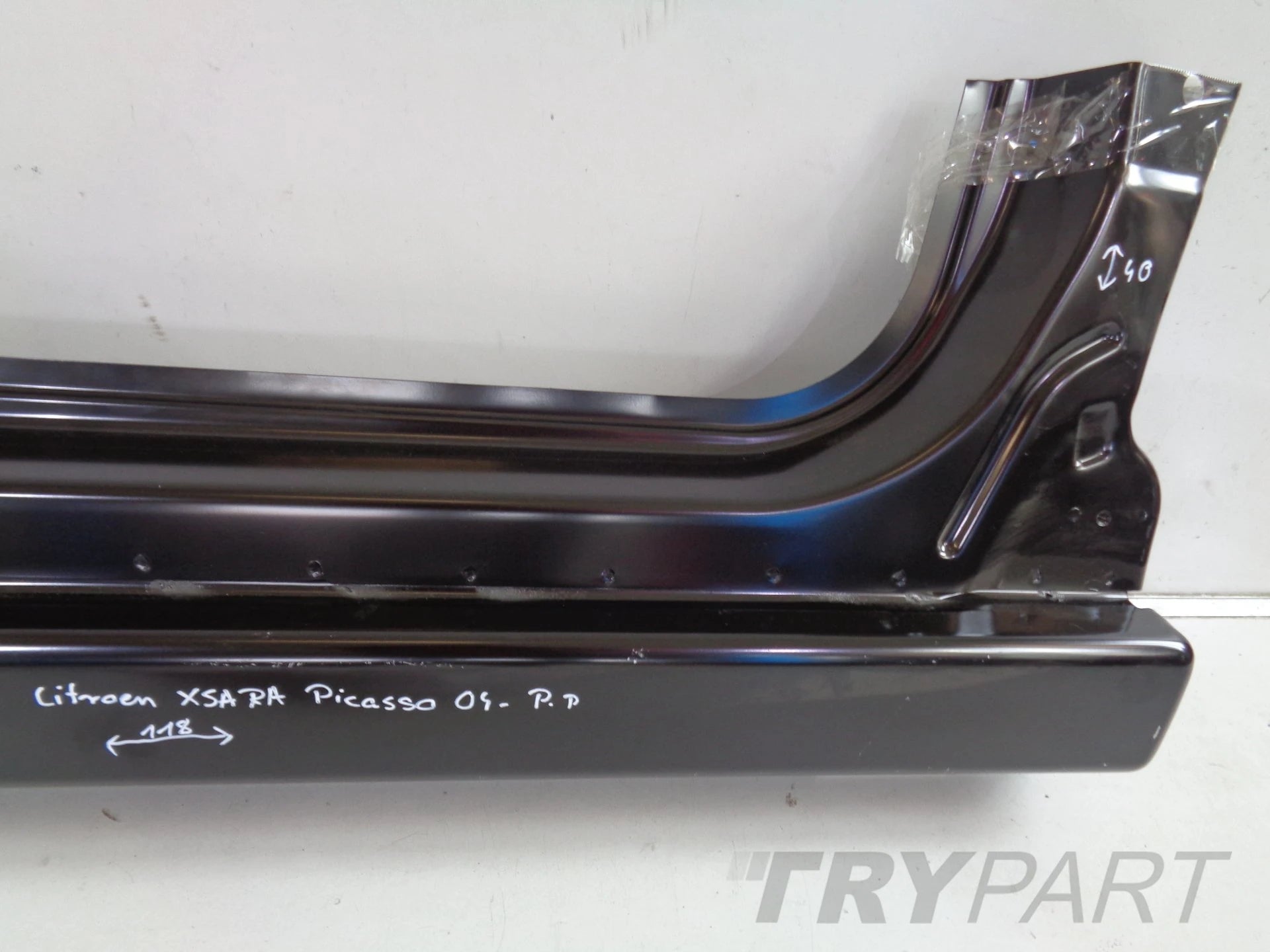 FRONT RIGHT DOOR SILL PANEL FOR CITROEN XSARA PICASSO 04-