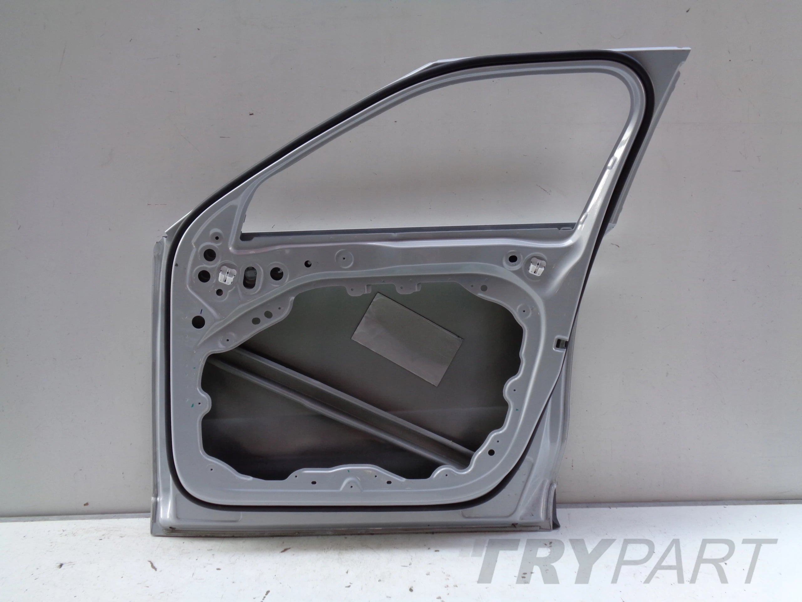 FRONT RIGHT DOOR VOLVO POLESTAR 2 21- NO. 42399