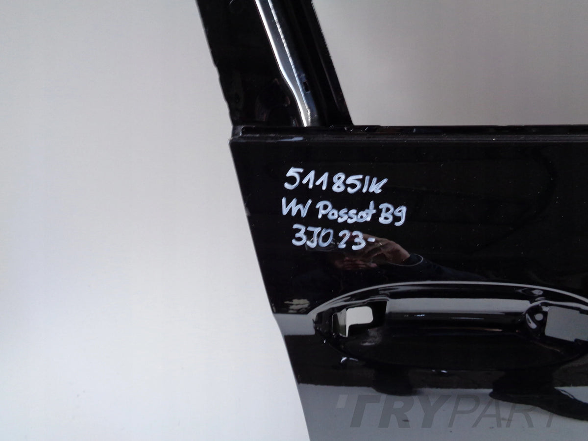 FRONT RIGHT DOOR VW PASSAT B9 3J 3J0 23- SKODA SUPERB IV NO. 51185