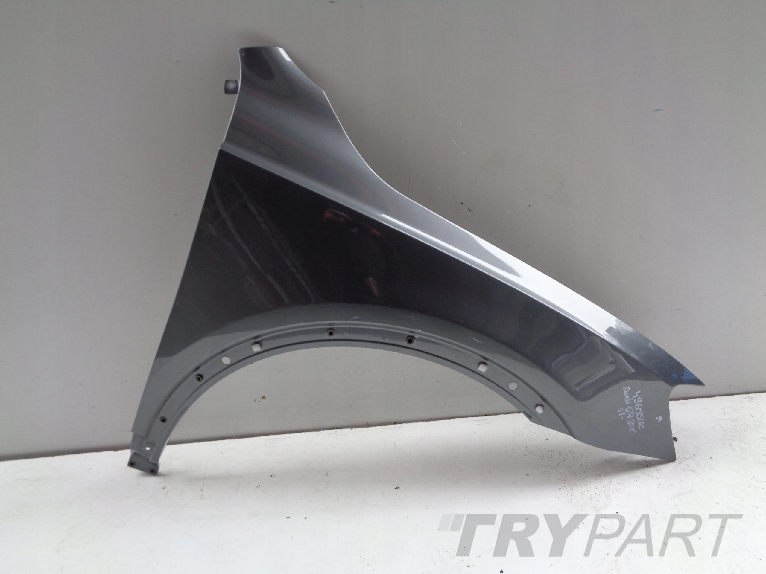 FRONT RIGHT FENDER AUDI Q3 8U 8U0 11- NO. 49655