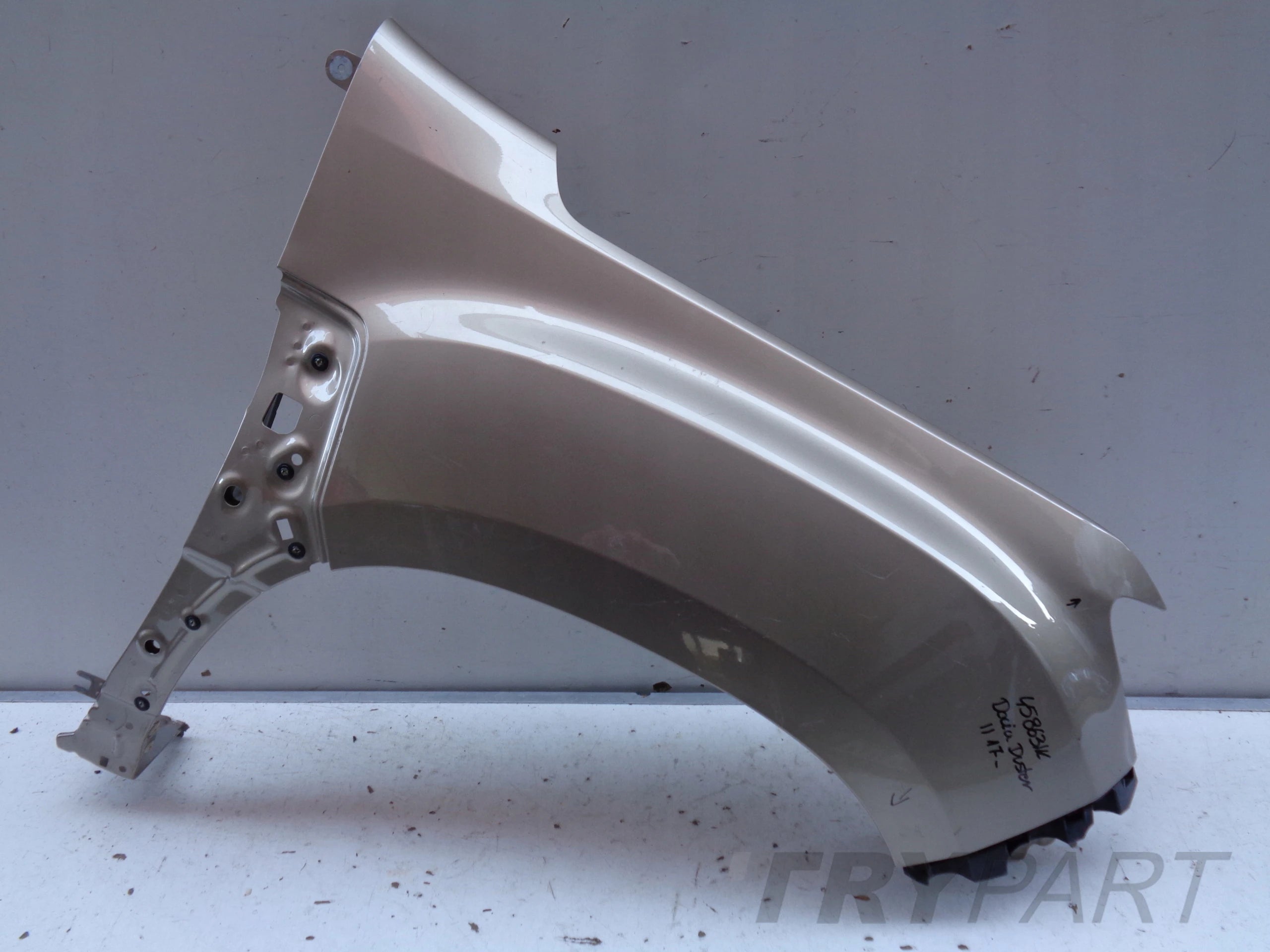 FRONT RIGHT FENDER DACIA DUSTER II 17- NO. 45863