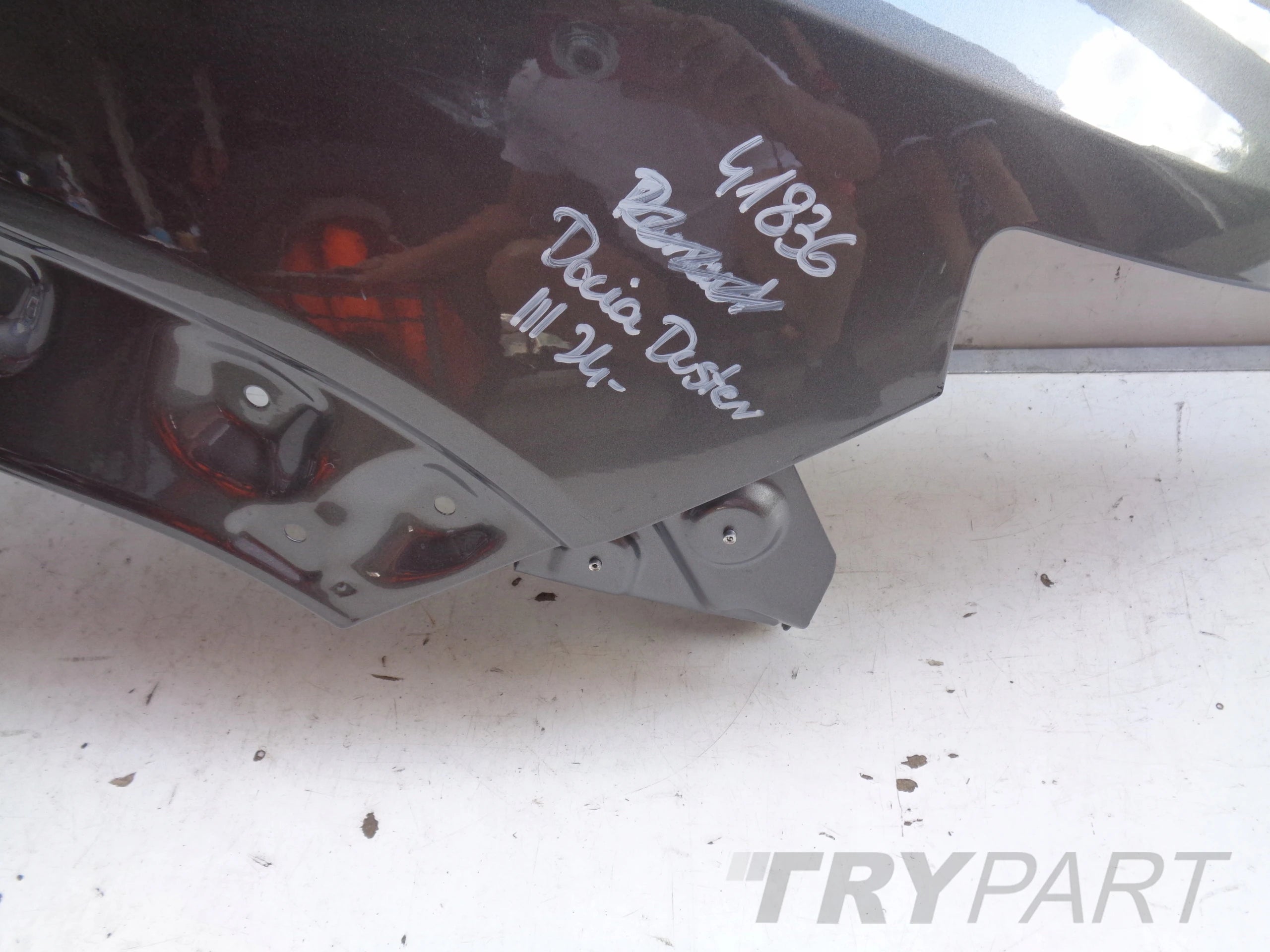 FRONT RIGHT FENDER DACIA DUSTER III 24- NO. 41836
