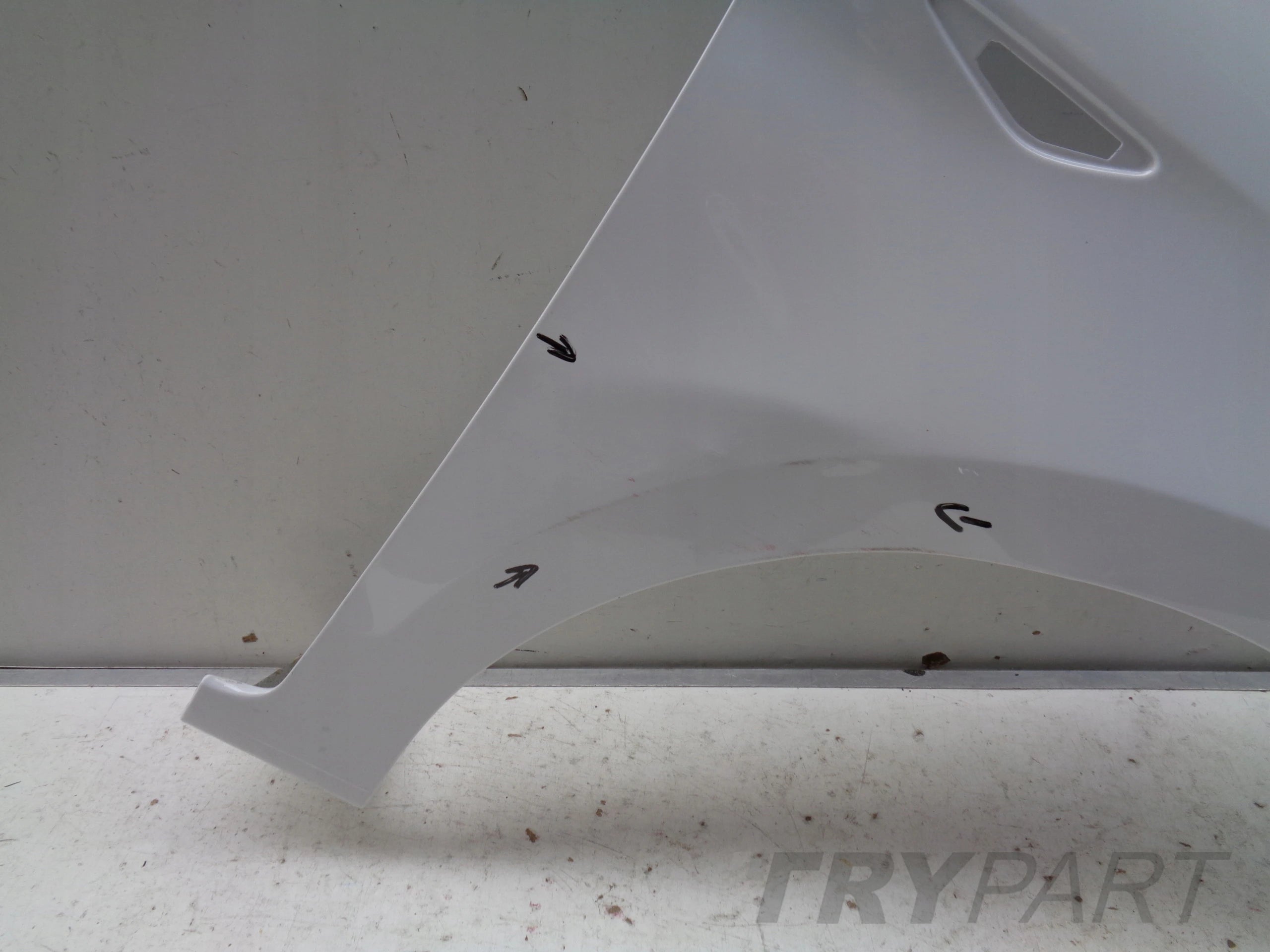 FRONT RIGHT FENDER FORD KA+ PLUS 16- NO. 44684