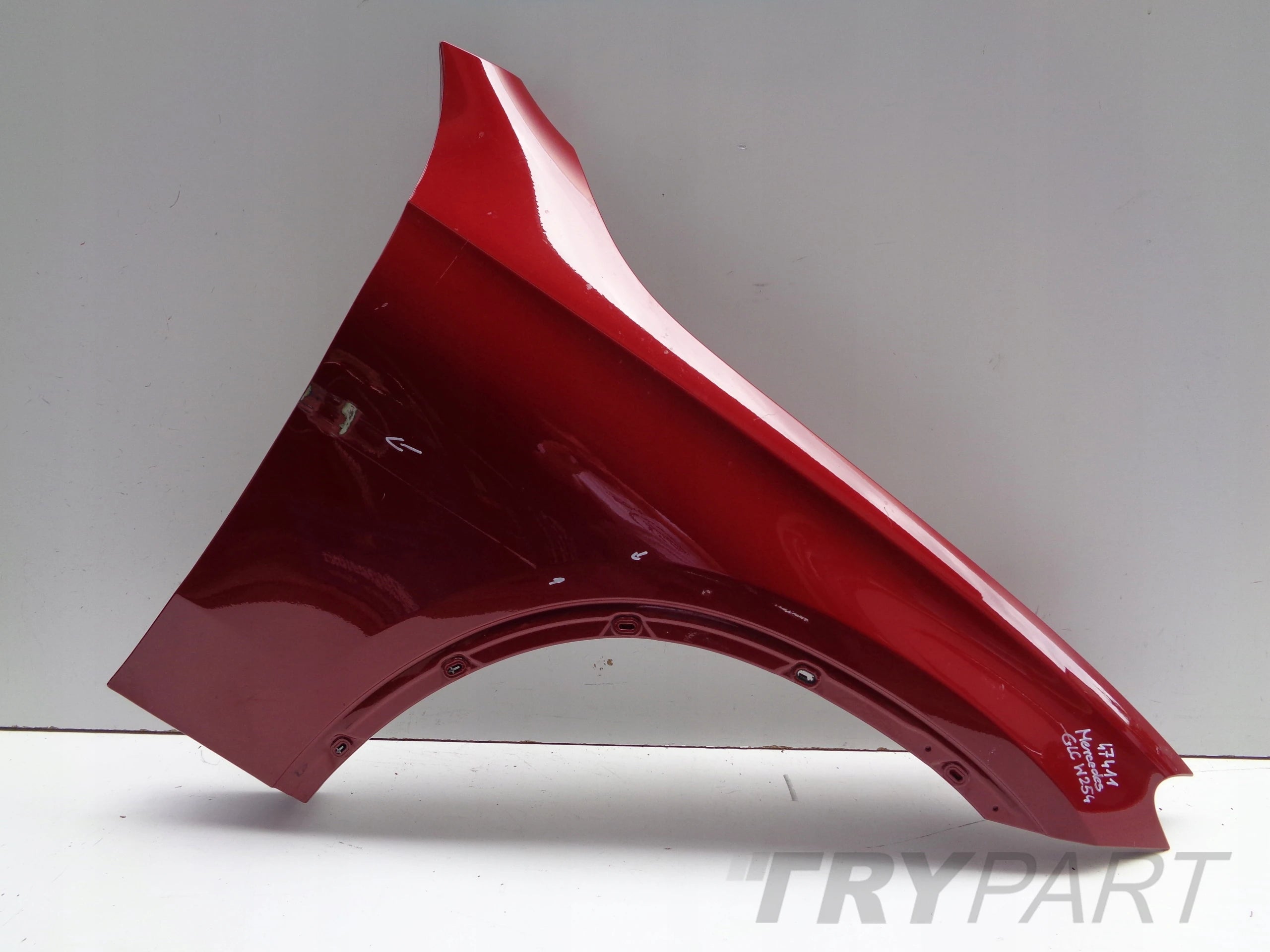 FRONT RIGHT FENDER MERCEDES GLC W254 22- NO. 47411