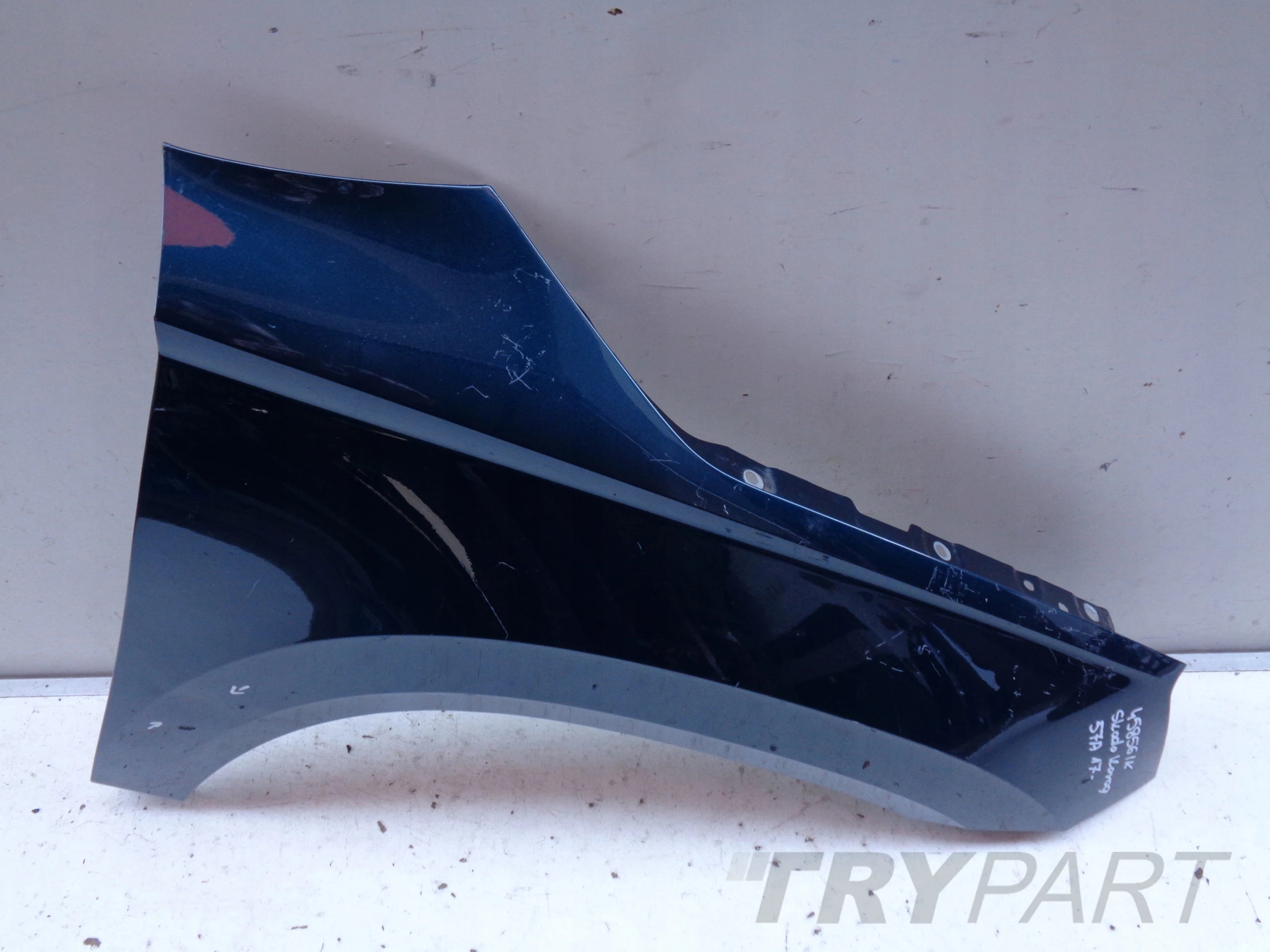 FRONT RIGHT FENDER SKODA KAROQ 57A 17- NO. 45856