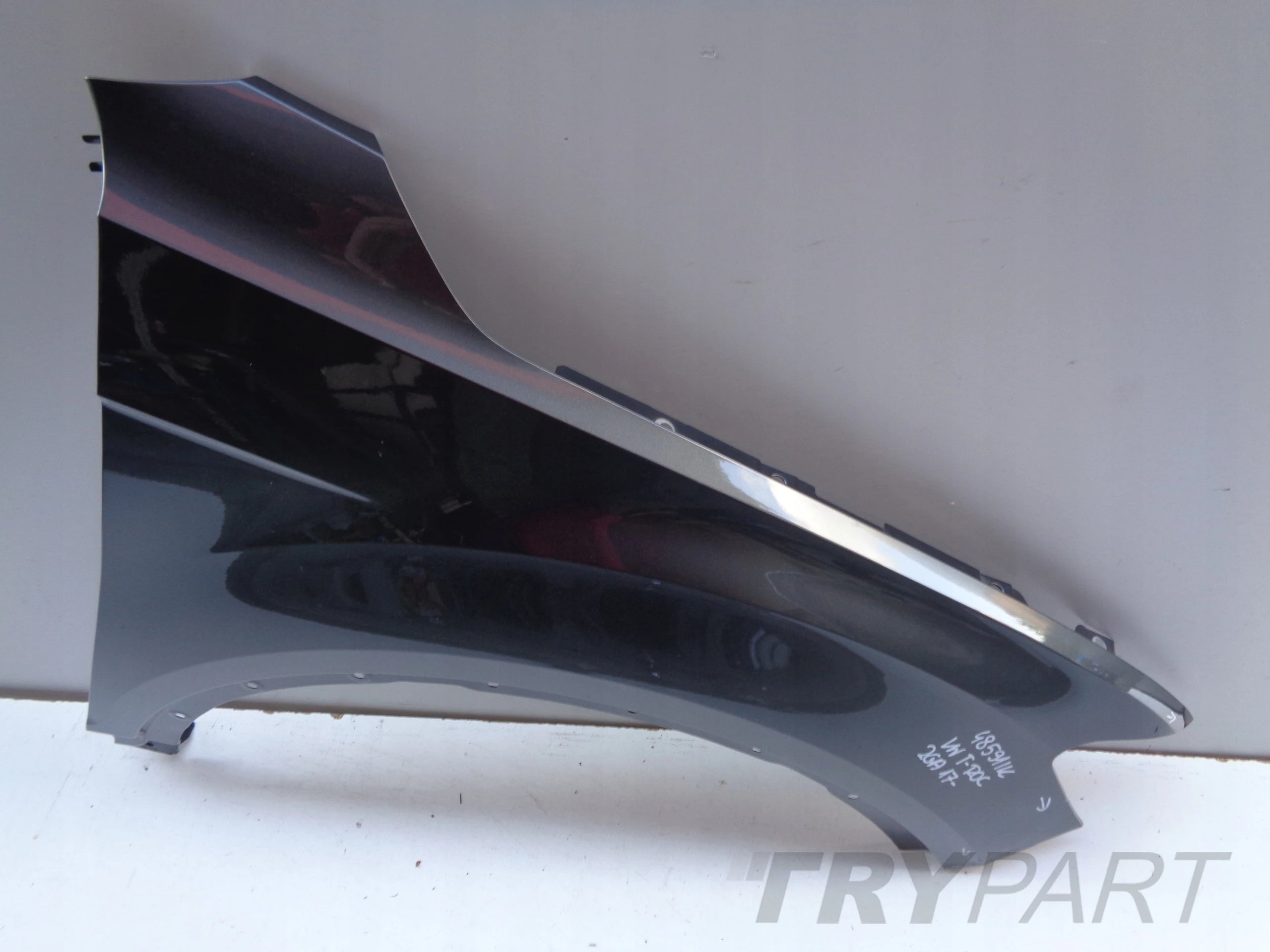 FRONT RIGHT FENDER VW T-ROC 2GA 17- NO. 48591