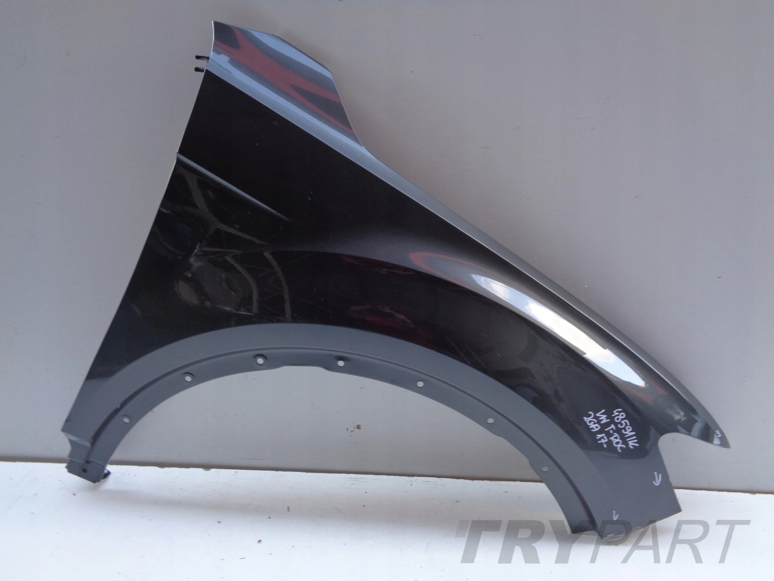 FRONT RIGHT FENDER VW T-ROC 2GA 17- NO. 48591