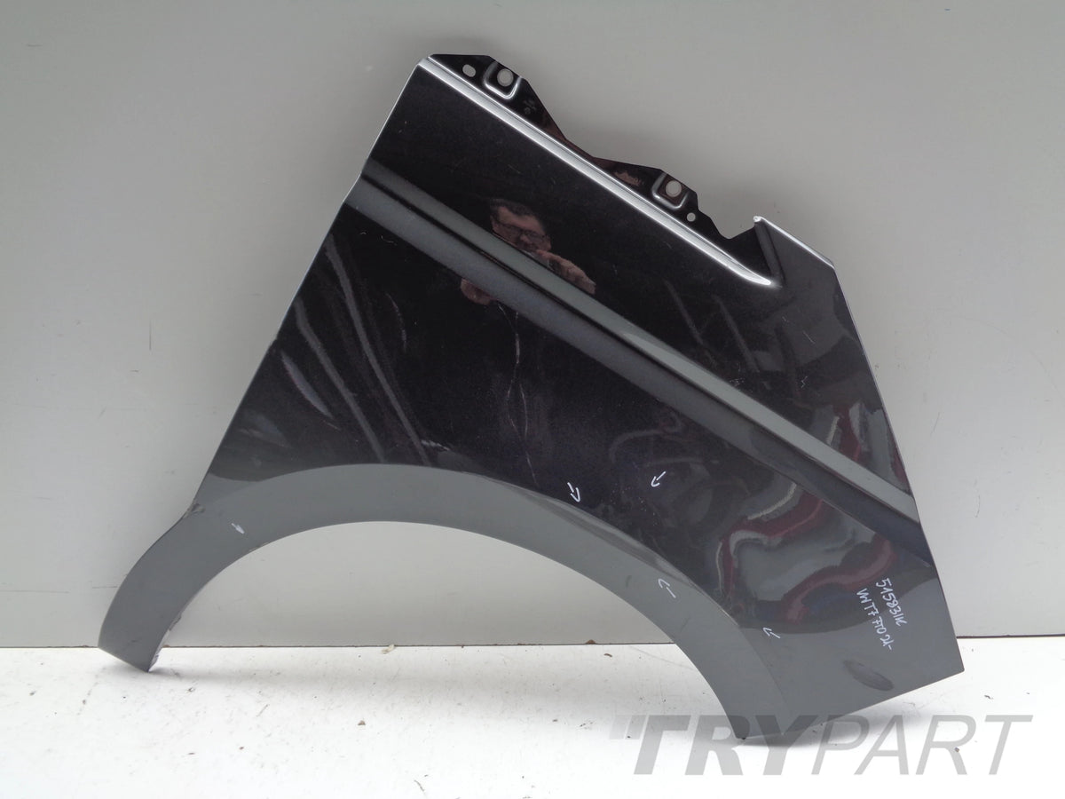 FRONT RIGHT FENDER VW T7 7T 7T0 21- NO. 51583