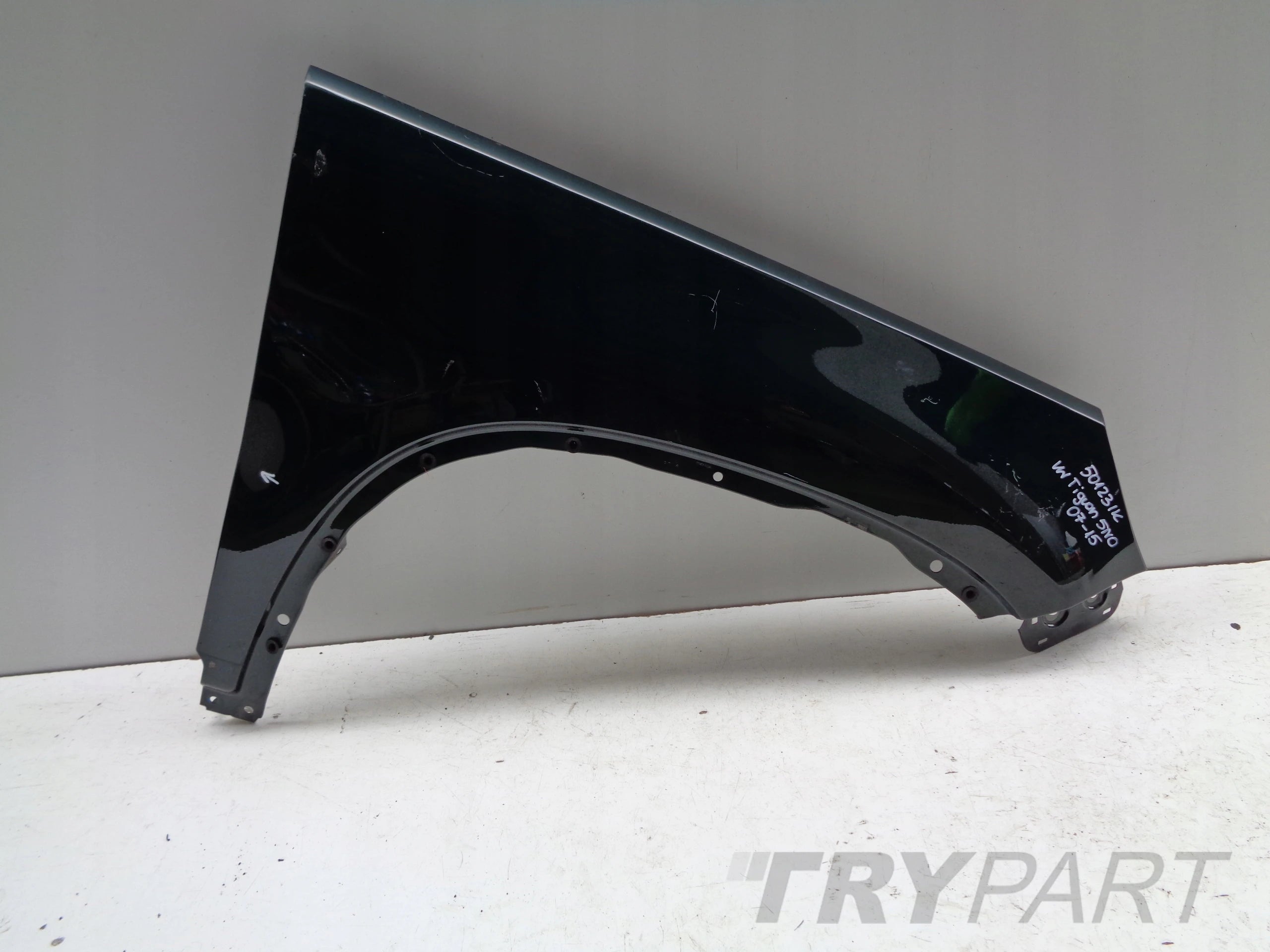 FRONT RIGHT FENDER VW TIGUAN 5N 5N0 07-15 NO. 50123