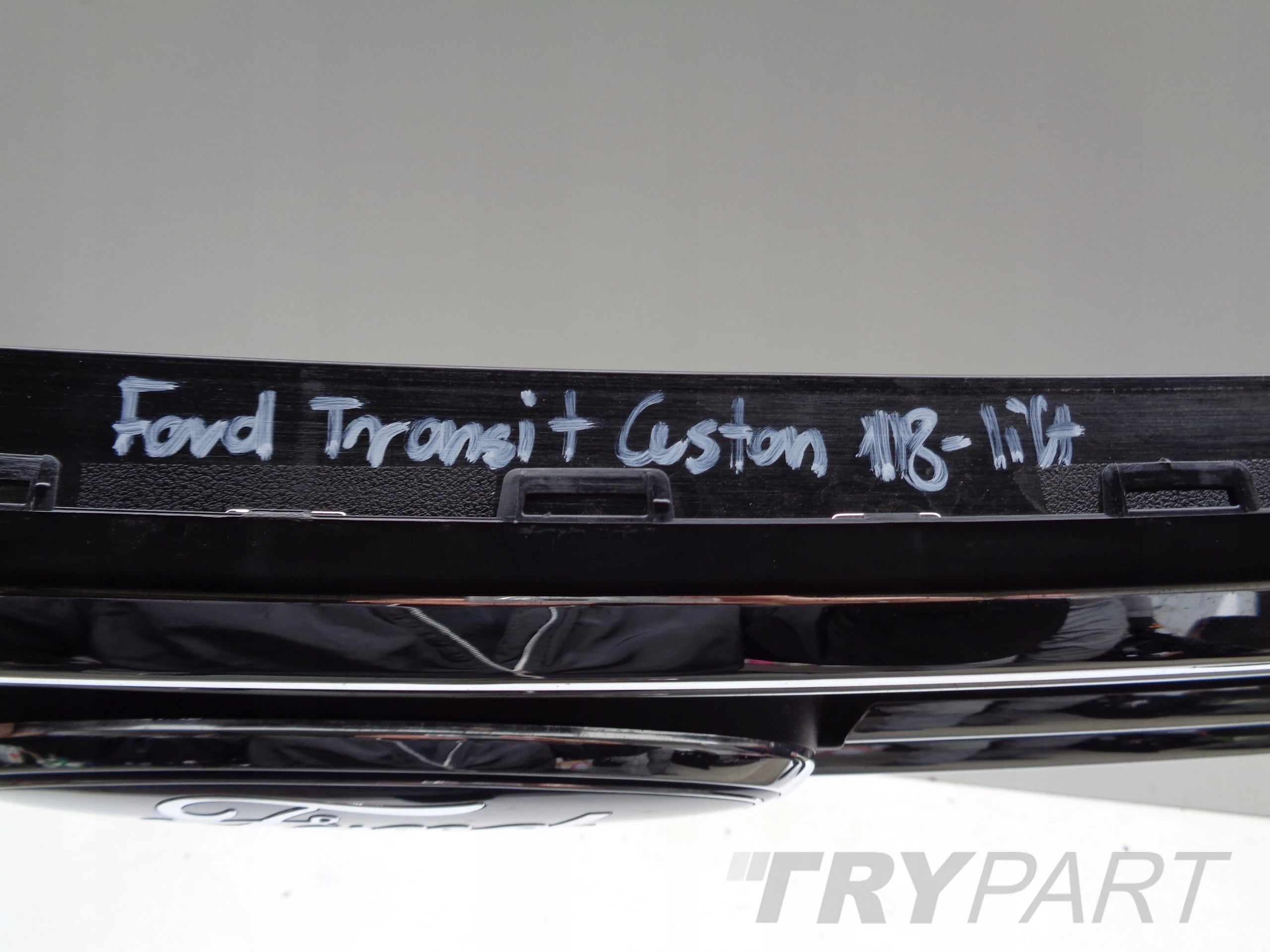 GRILL GRILLE FORD TRANSIT CUSTOM 18- LIFT