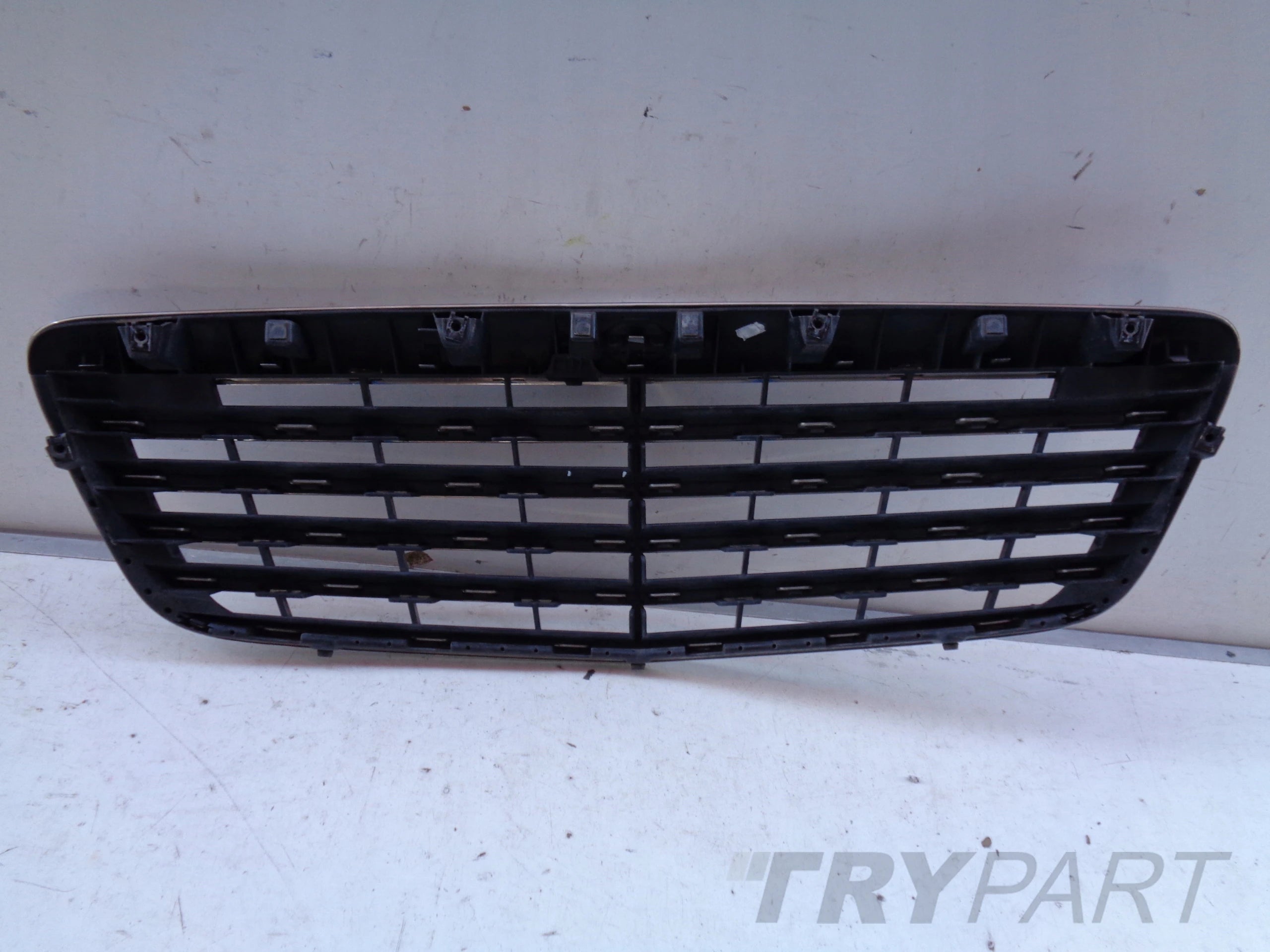 Grille for Mercedes E-Class W211 06- Facelift