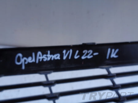 Grille for OPEL ASTRA VI L 22-