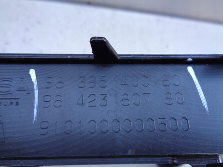 Grille for OPEL ASTRA VI L 22-