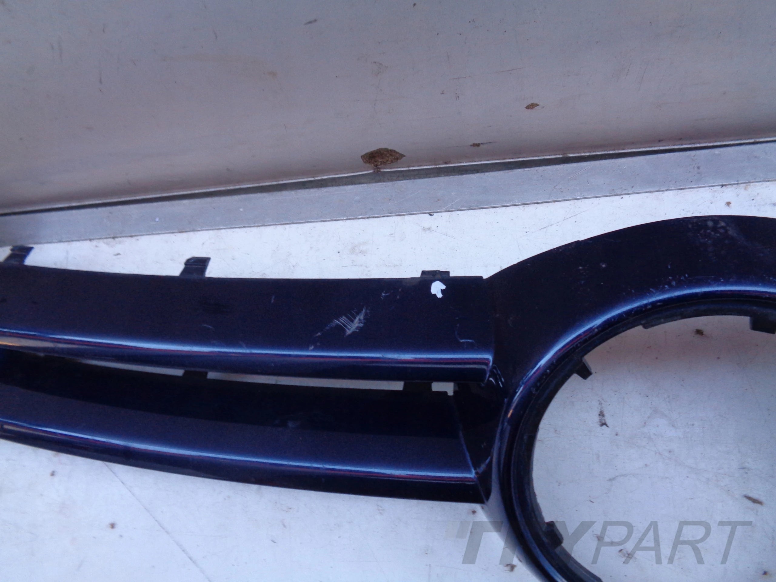 Grille trim molding for VW GOLF V 5 1K 1K0 03-08 HB