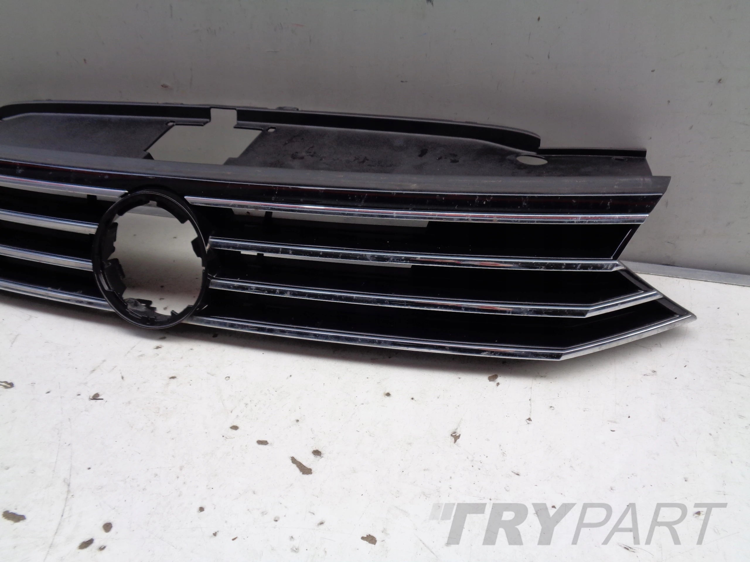GRILLE VW PASSAT B8 3G 3G0 14-18