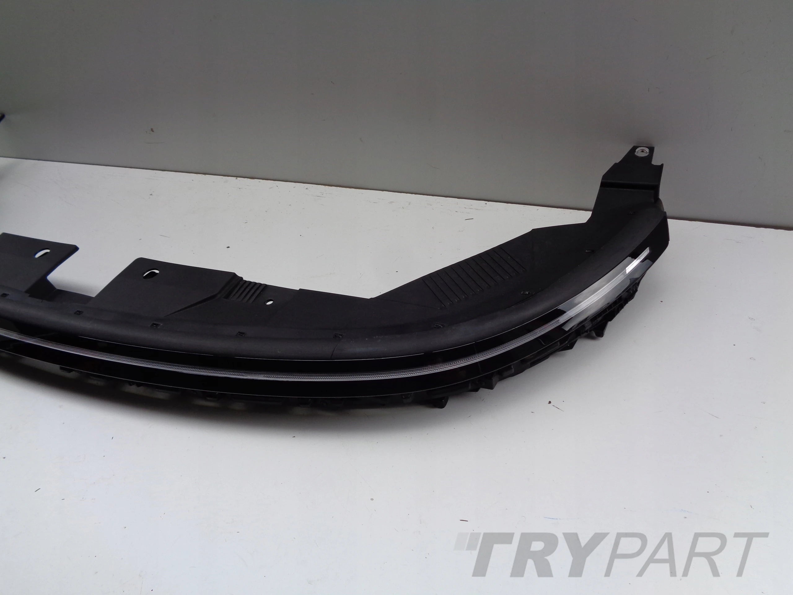 HYUNDAI KONA II 23- LED UPPER LAMP