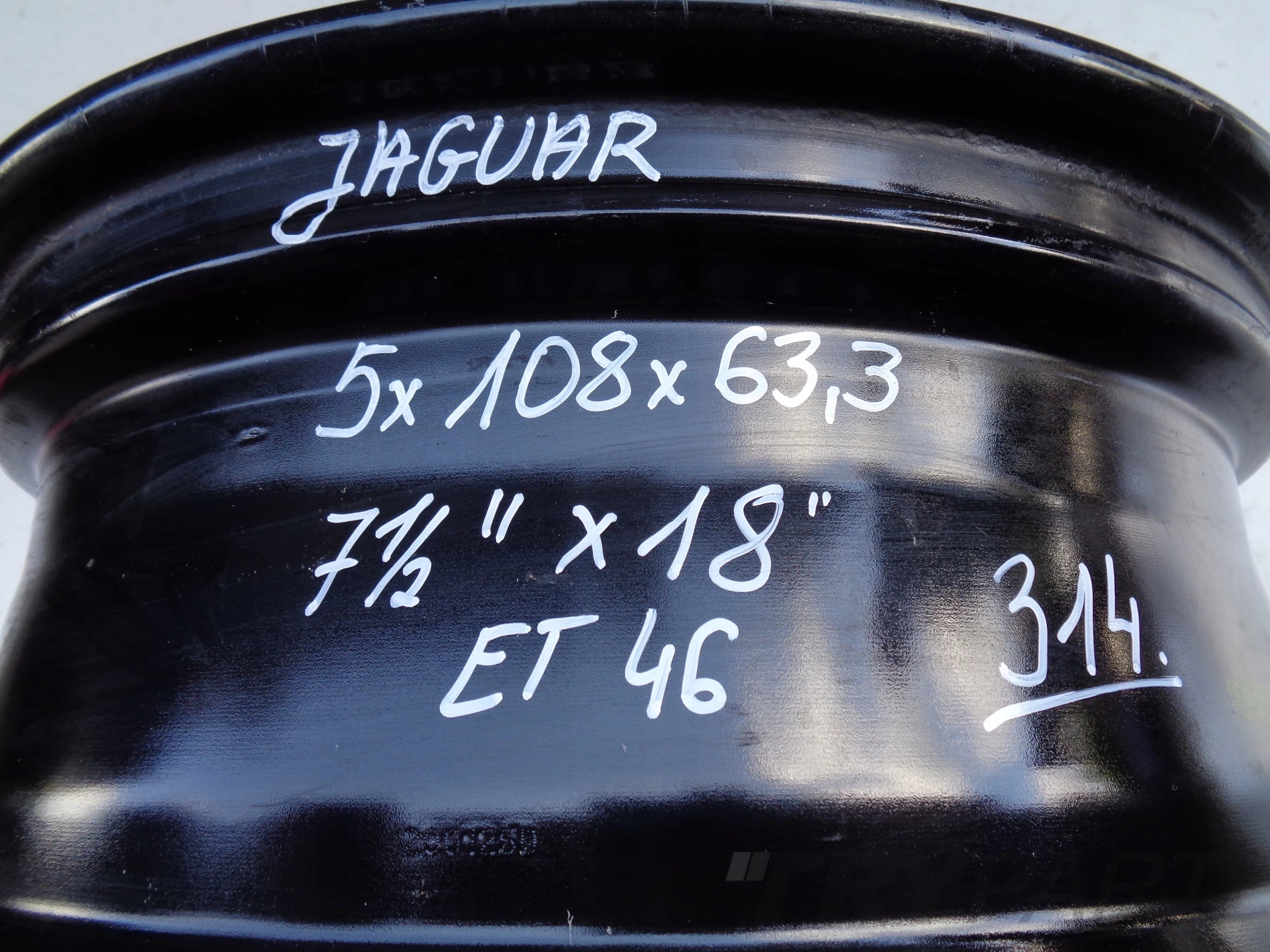 JAGUAR ALUMINUM WHEEL 7.5JX18 ET46 5X108