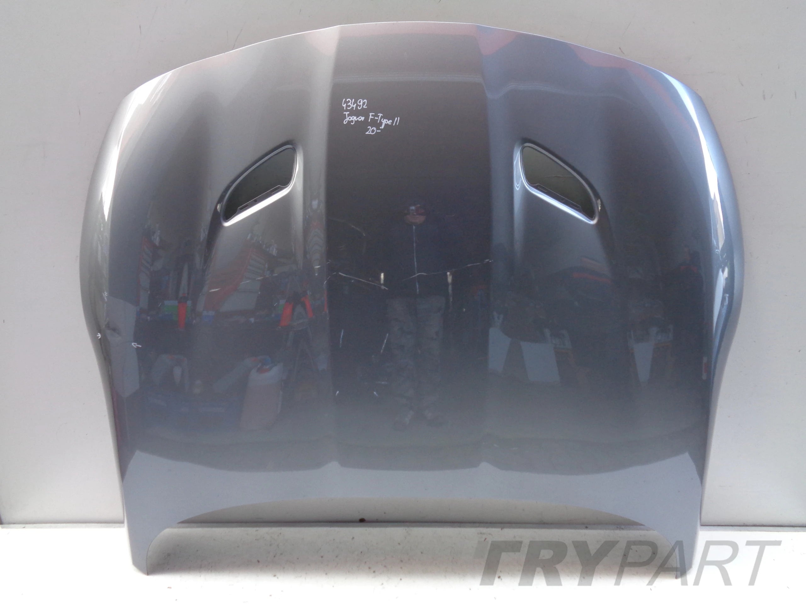 JAGUAR F-TYPE II 20- LIFT ENGINE HOOD COVER NO 43492