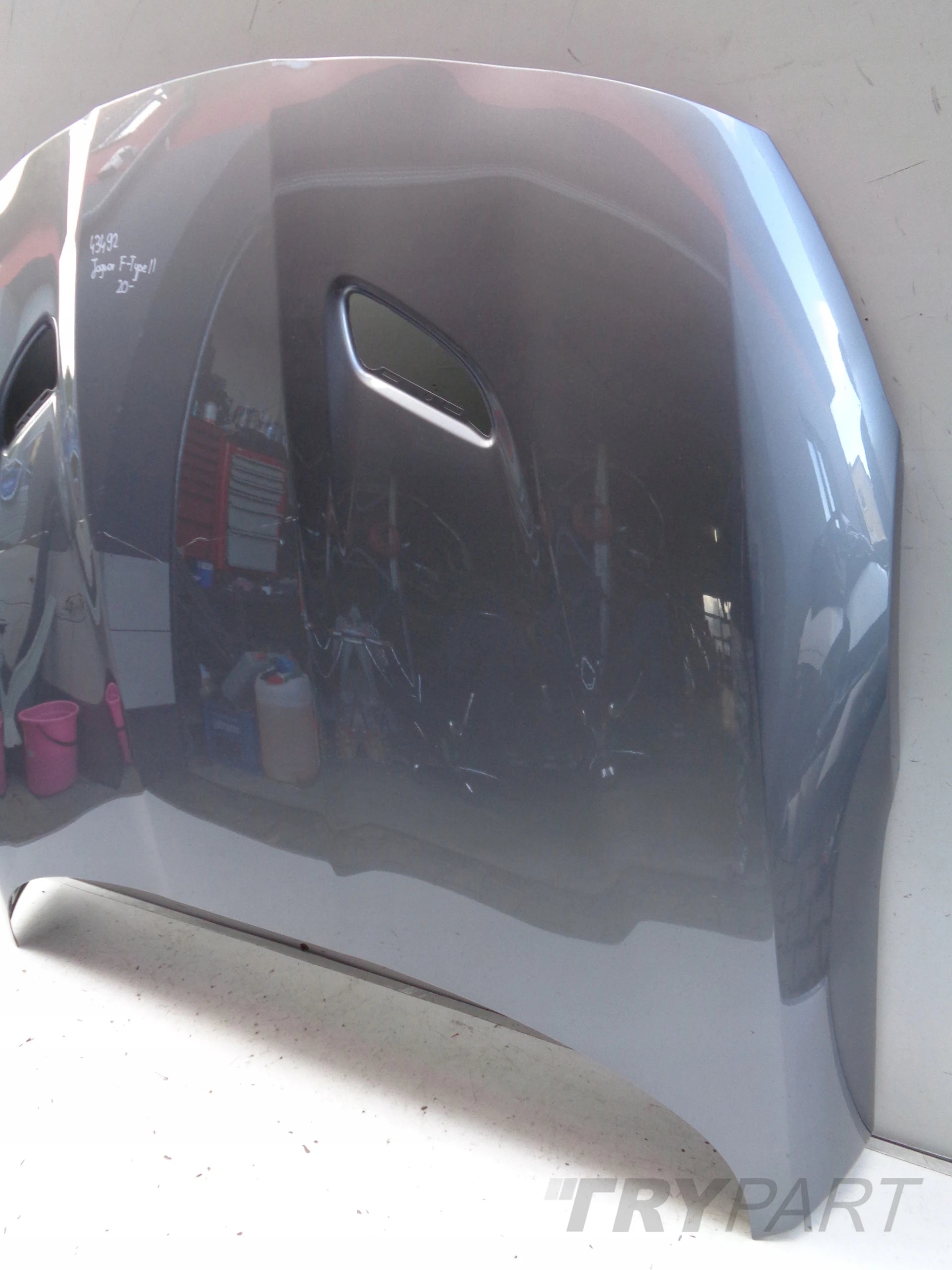 JAGUAR F-TYPE II 20- LIFT ENGINE HOOD COVER NO 43492