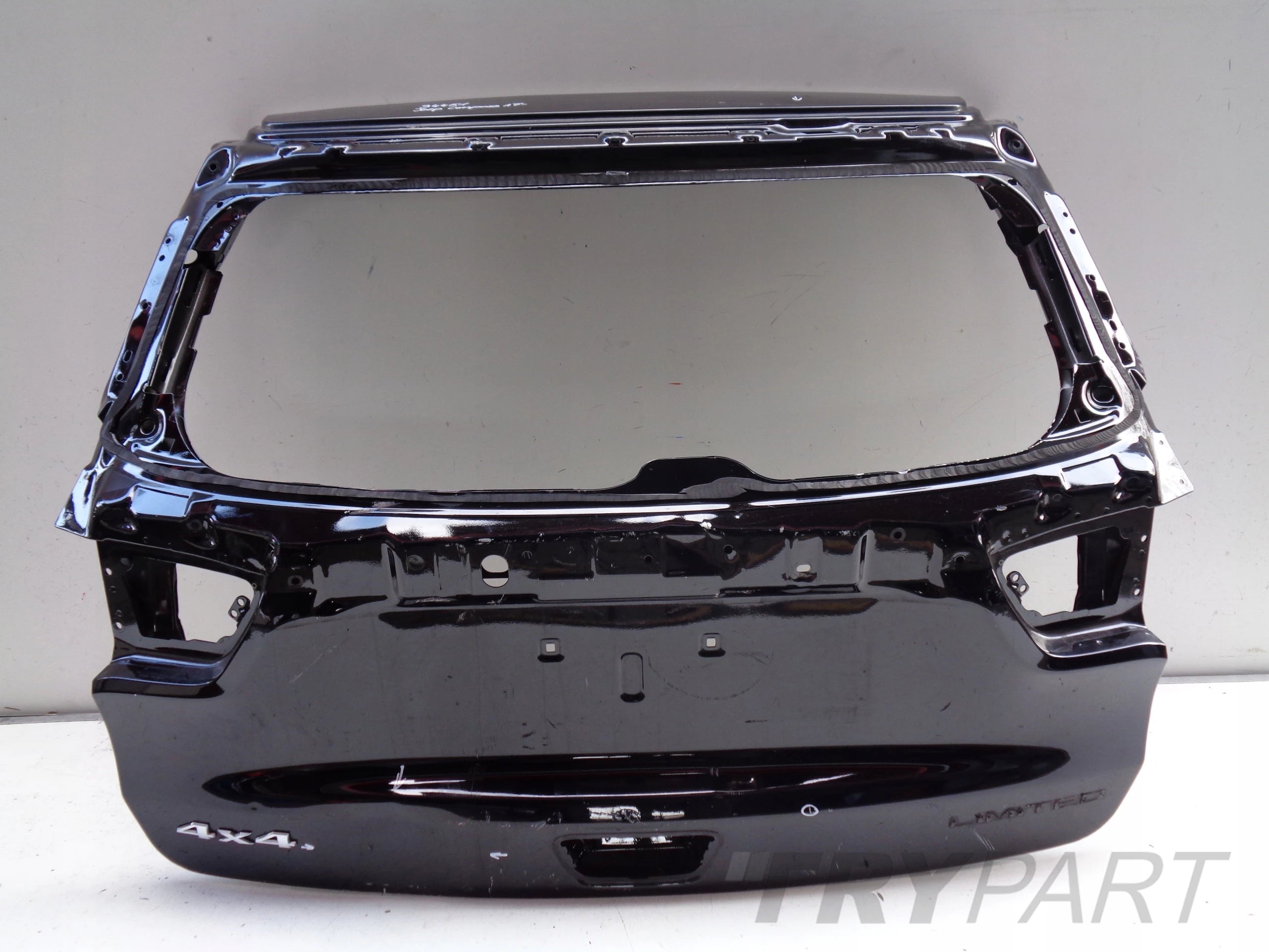 JEEP COMPASS 17- REAR TAILGATE NO. 34451