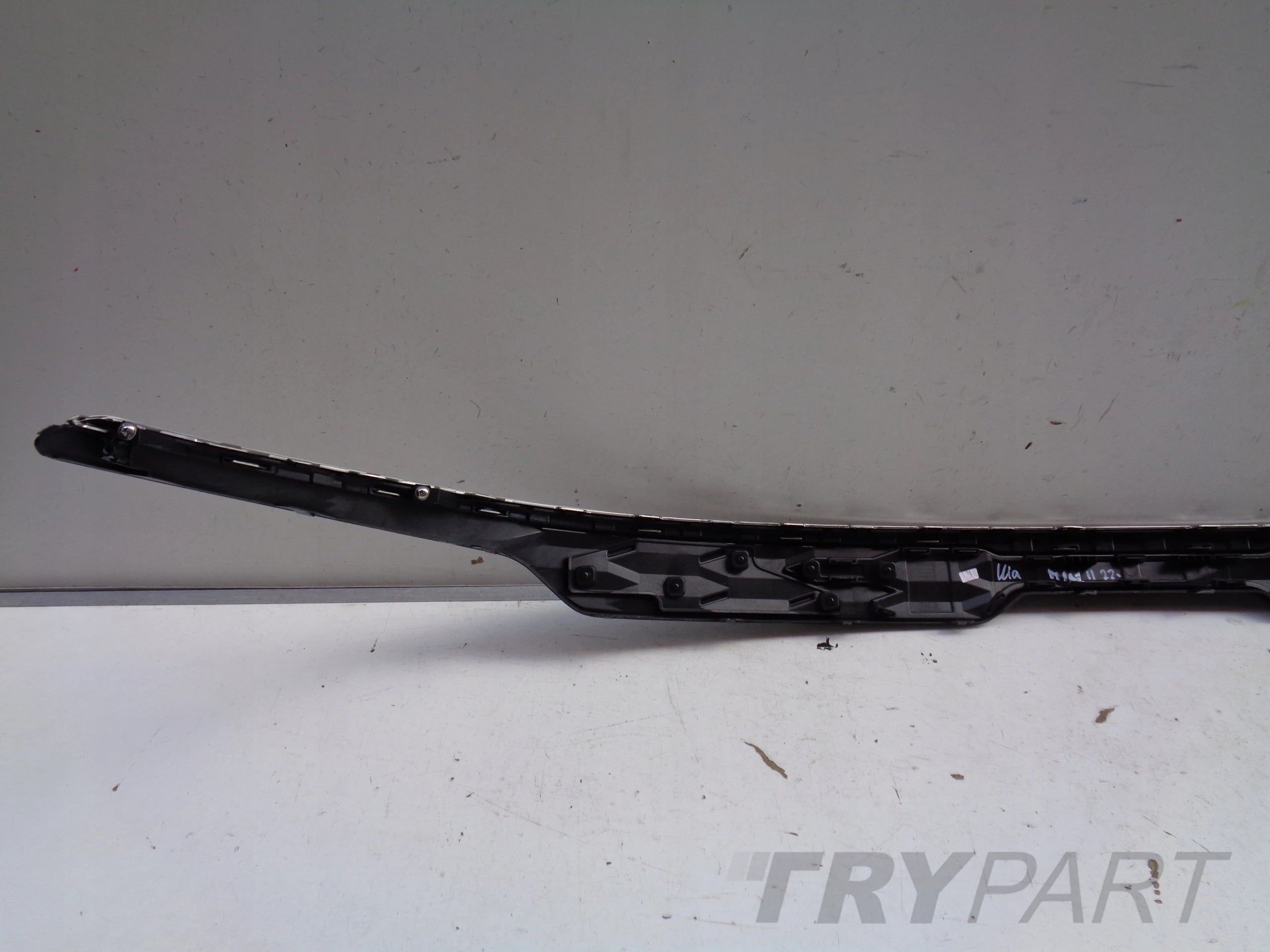 KIA NIRO II 22- Grille Cover