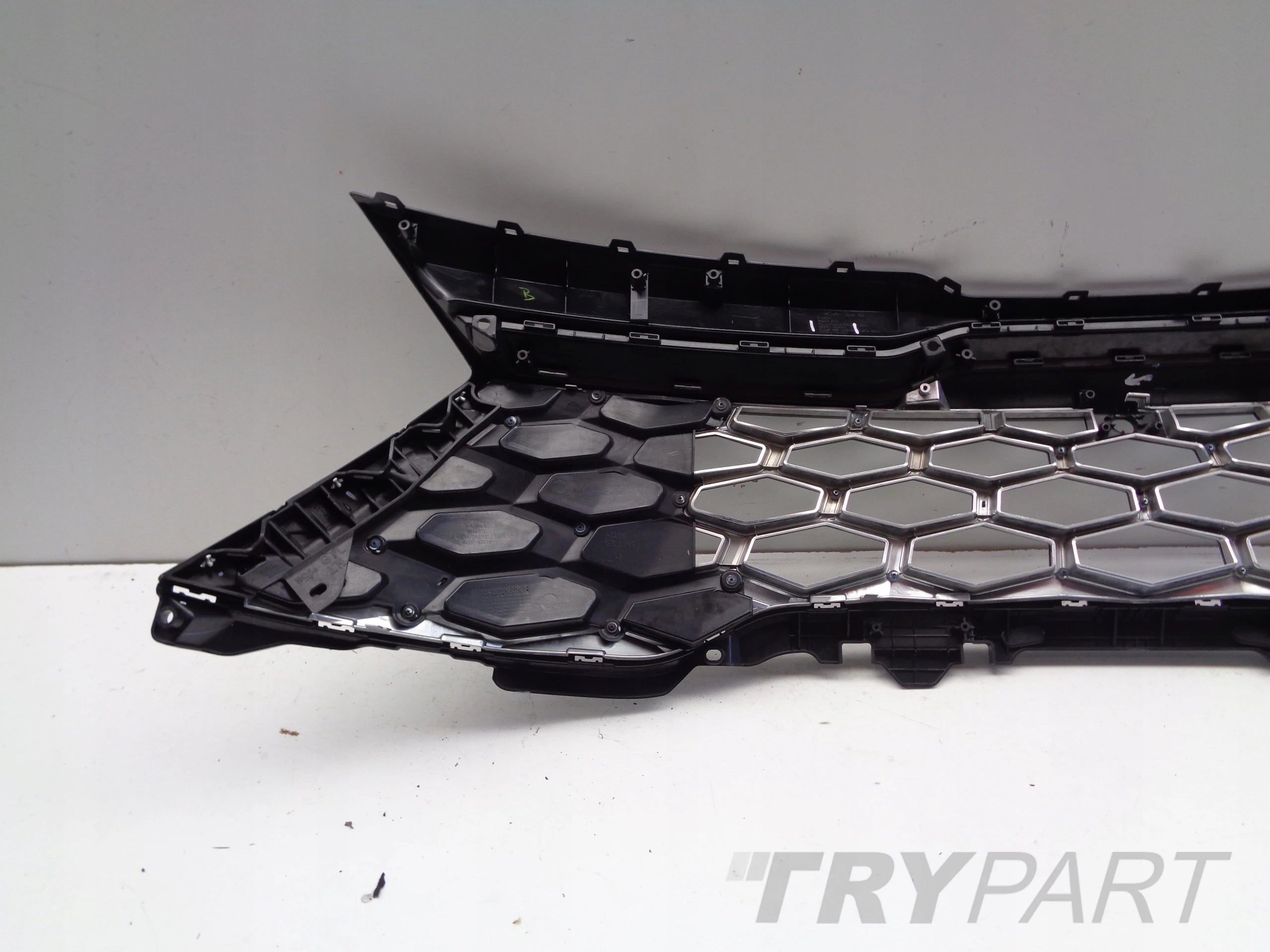 KIA SPORTAGE V 22- GT-LINE Grille Cover