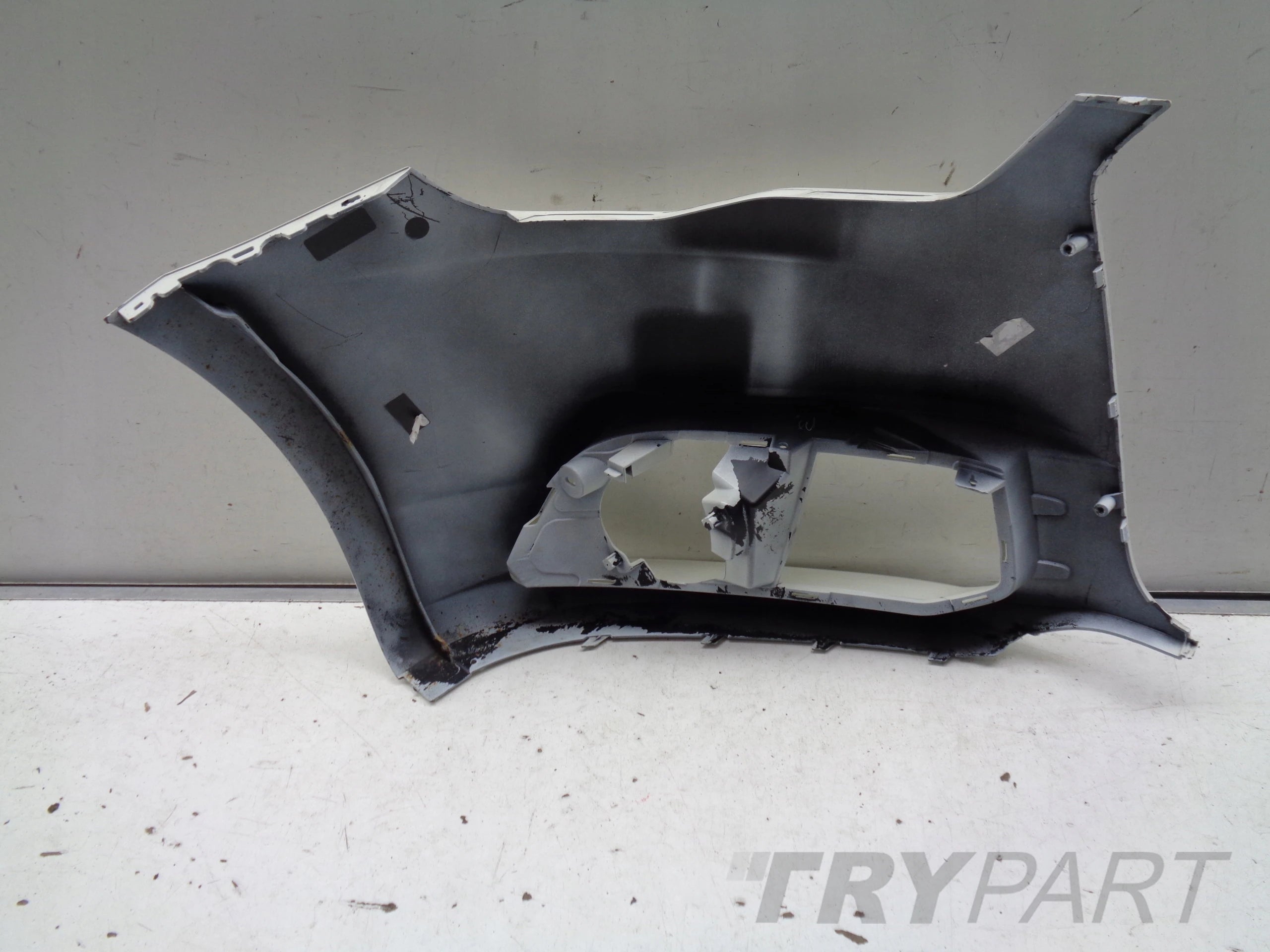 LEFT BUMPER CORNER AUDI A1 8X 8X0 10-