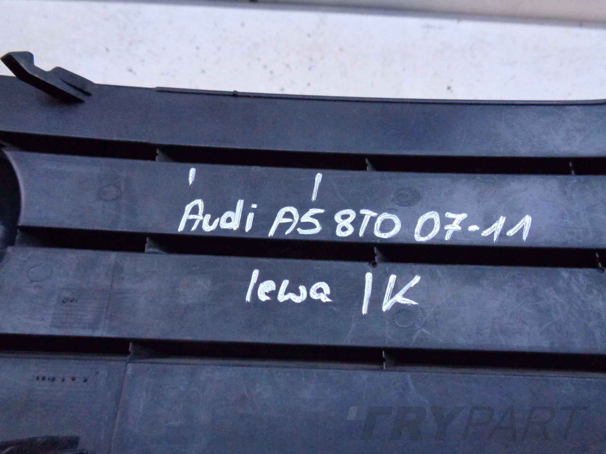 LEFT BUMPER GRILLE AUDI A5 8T 8T0 07-11