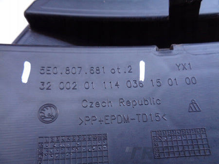 LEFT BUMPER GRILLE SKODA OCTAVIA III 3 5E 5E0 12-16