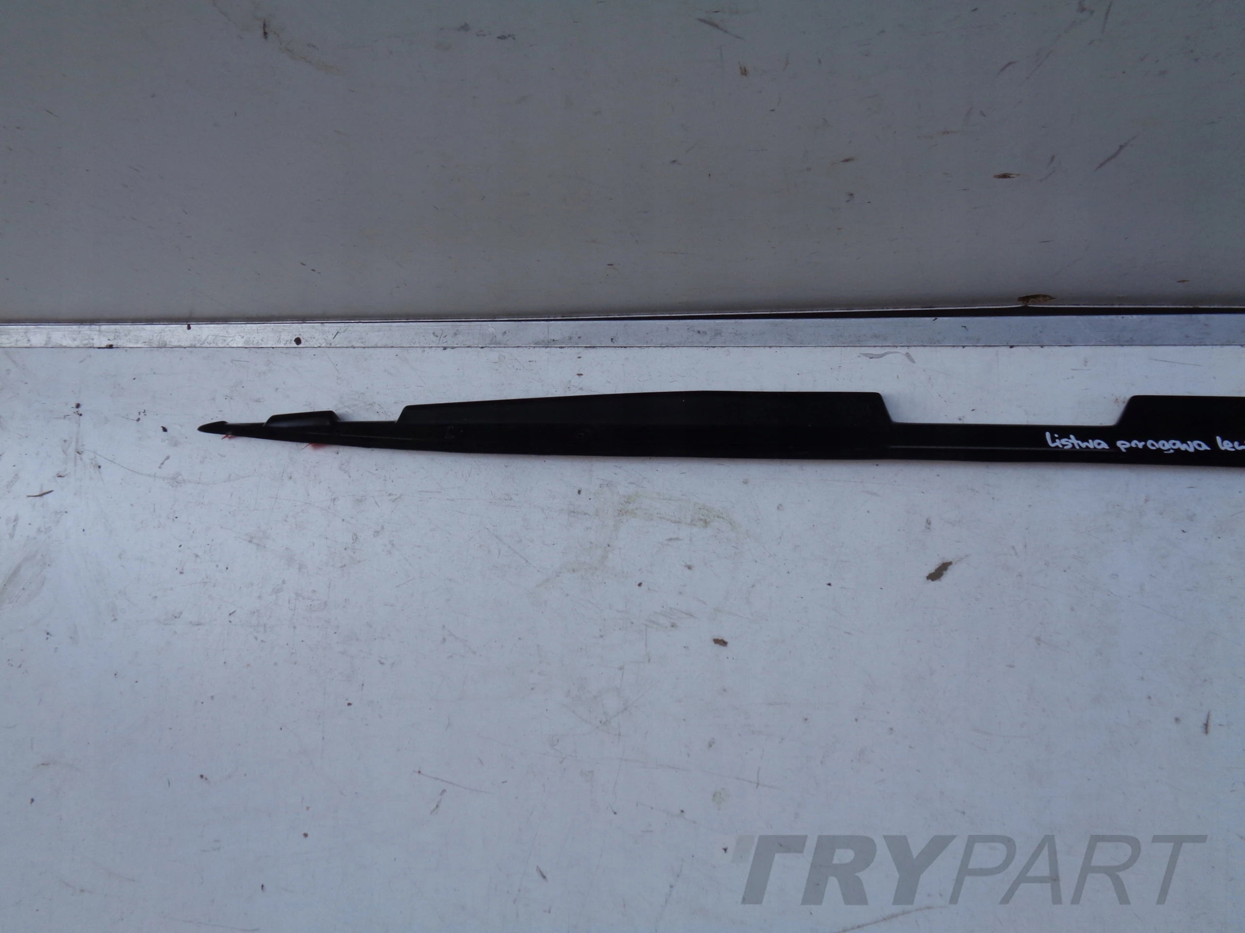 LEFT DOOR SILL PLATE TRIM MERCEDES C-CLASS W205 AMG 6.3