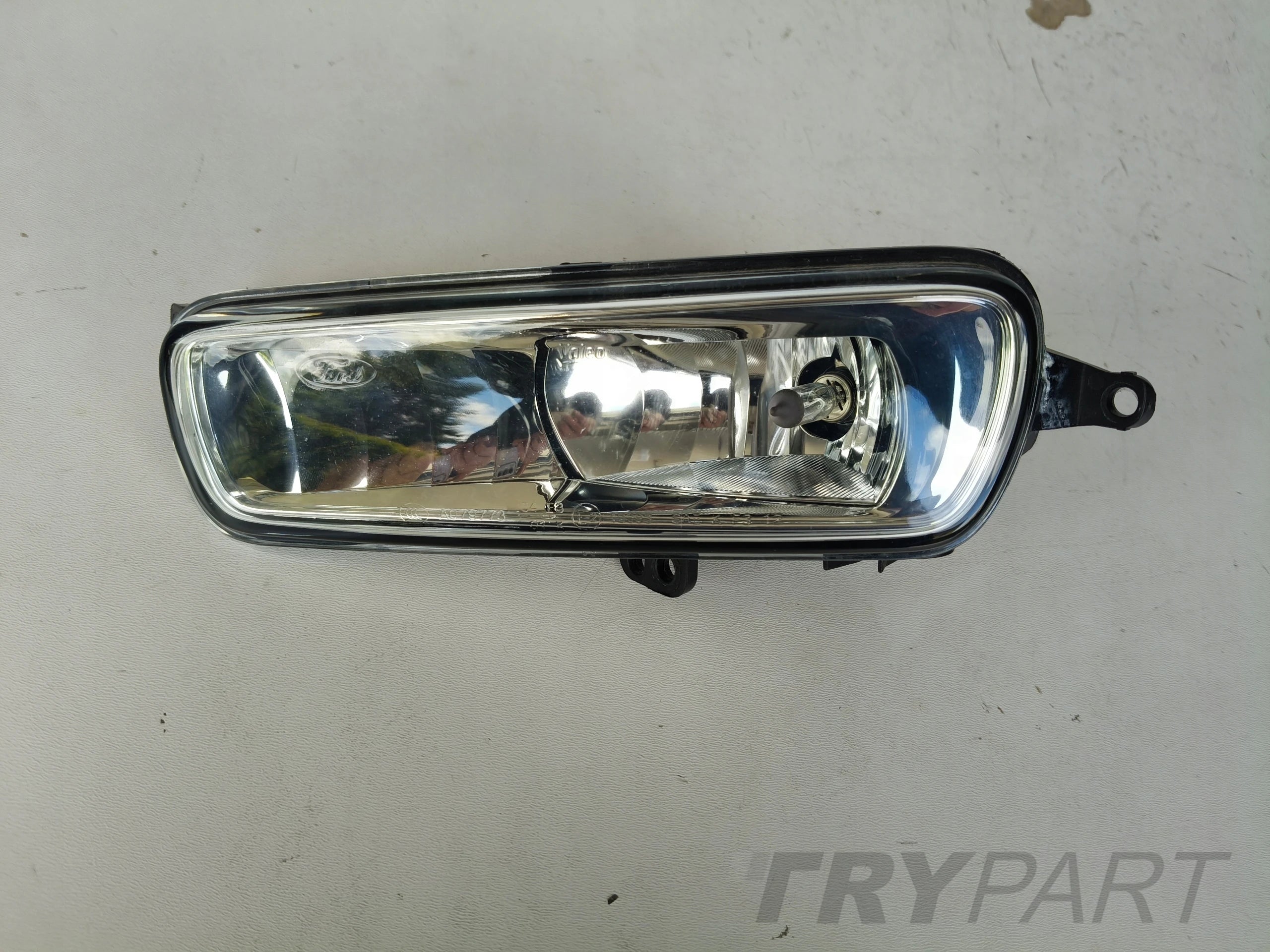 LEFT FOG LIGHT FOR FORD FOCUS MK3 14- FACELIFT