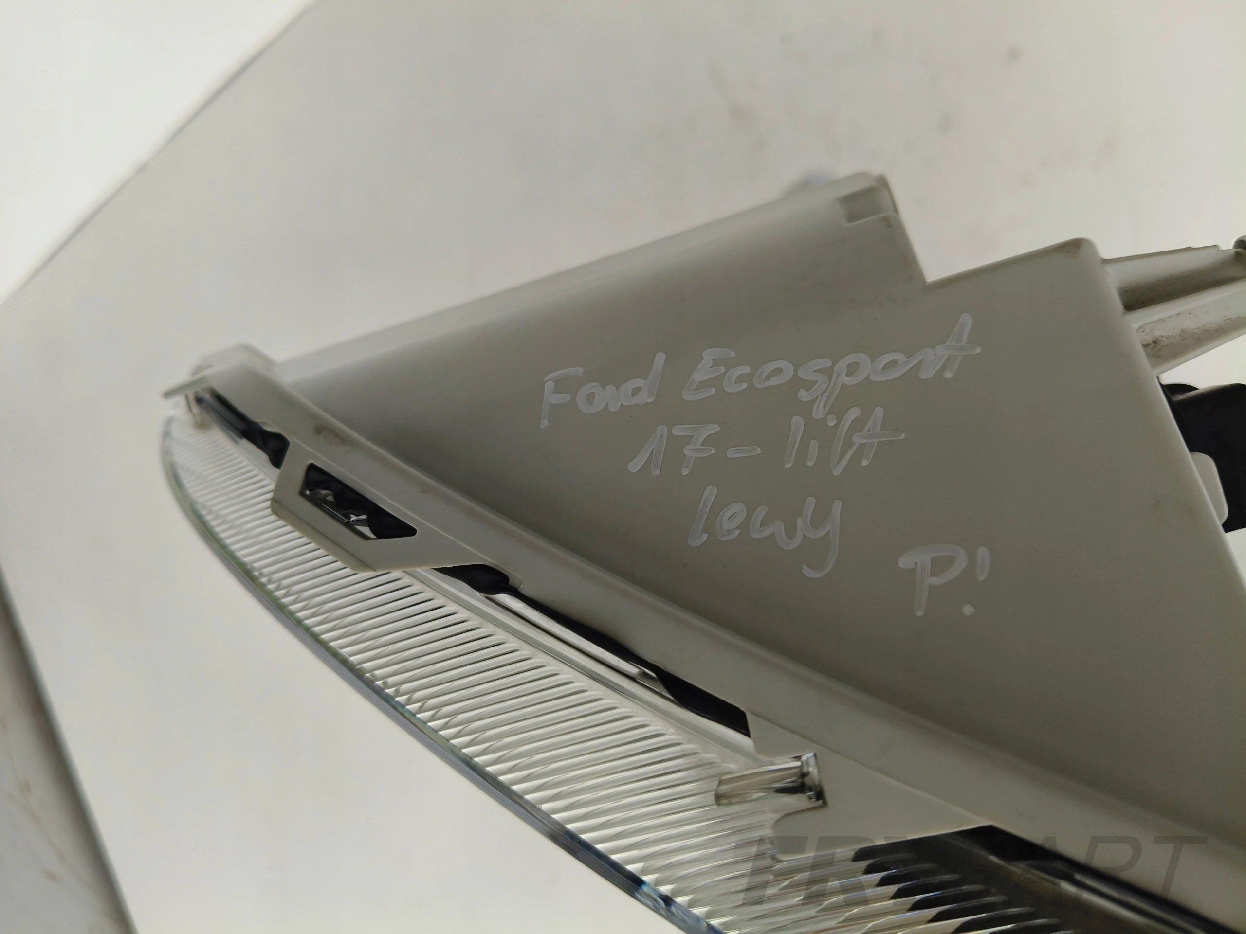 LEFT FOG LIGHT FORD ECOSPORT 17- FACELIFT