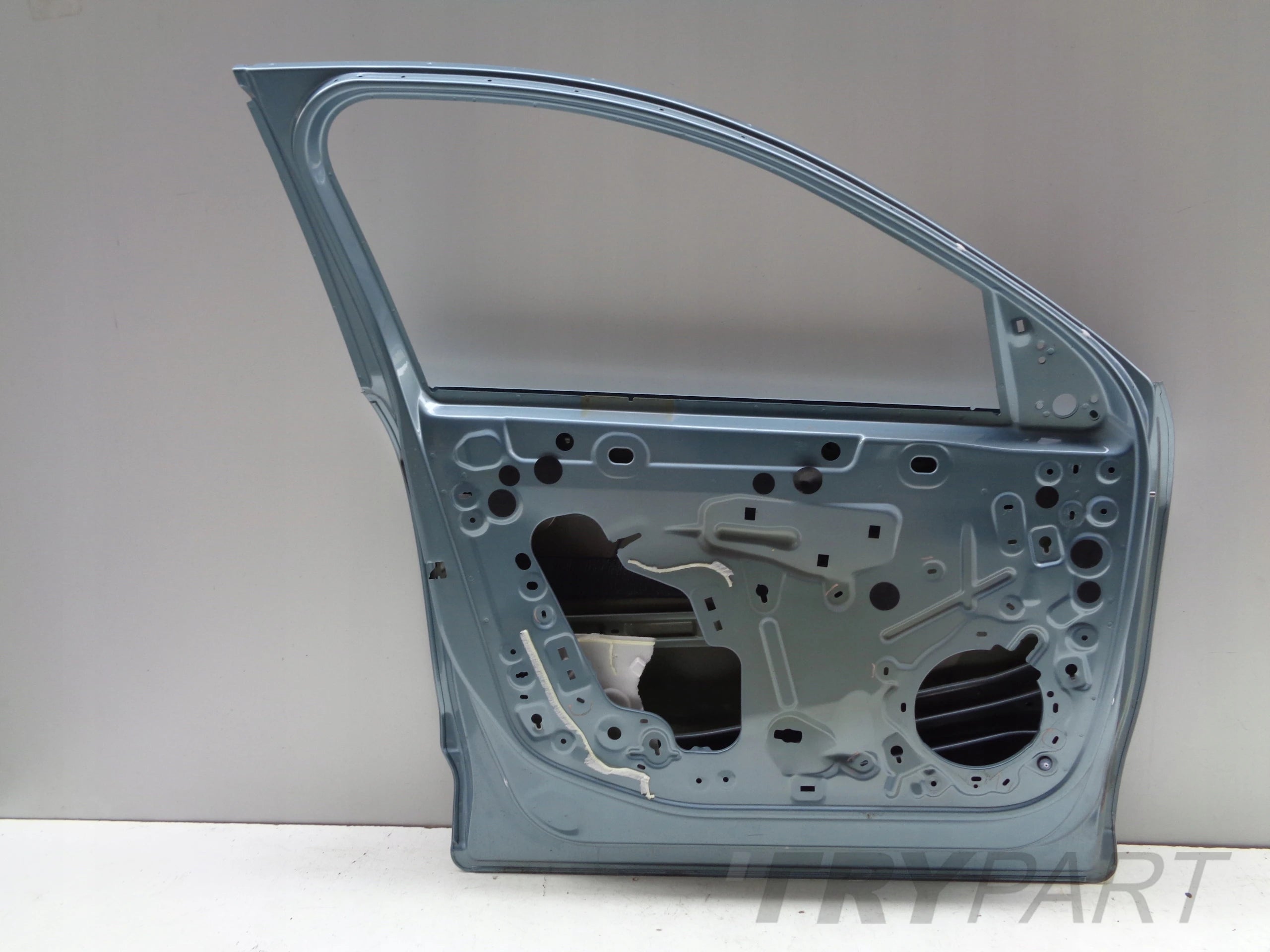 LEFT FRONT DOOR CITROEN C4 III 20- NR 50136