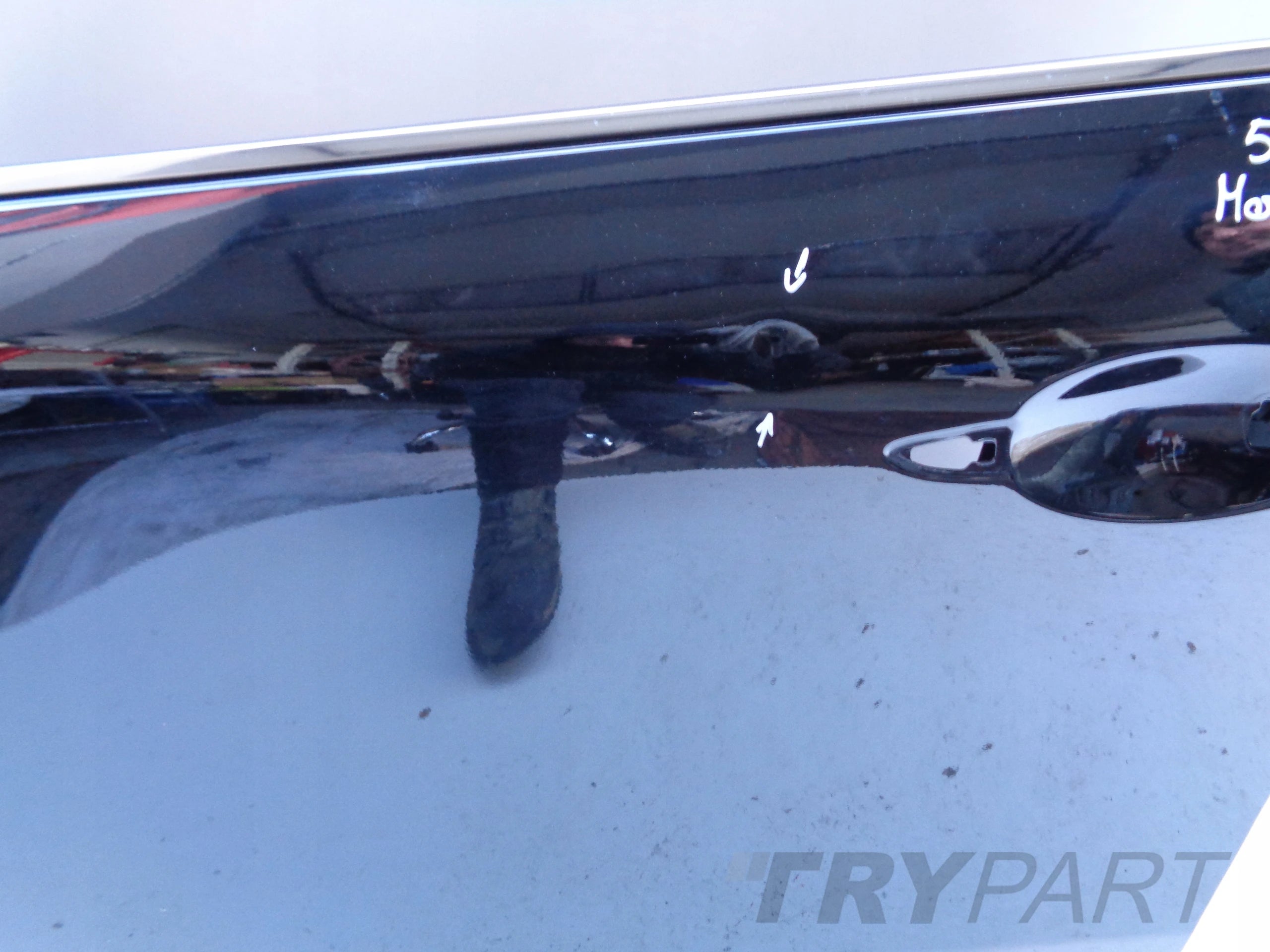 LEFT FRONT DOOR MAZDA CX30 19- NO. 50028