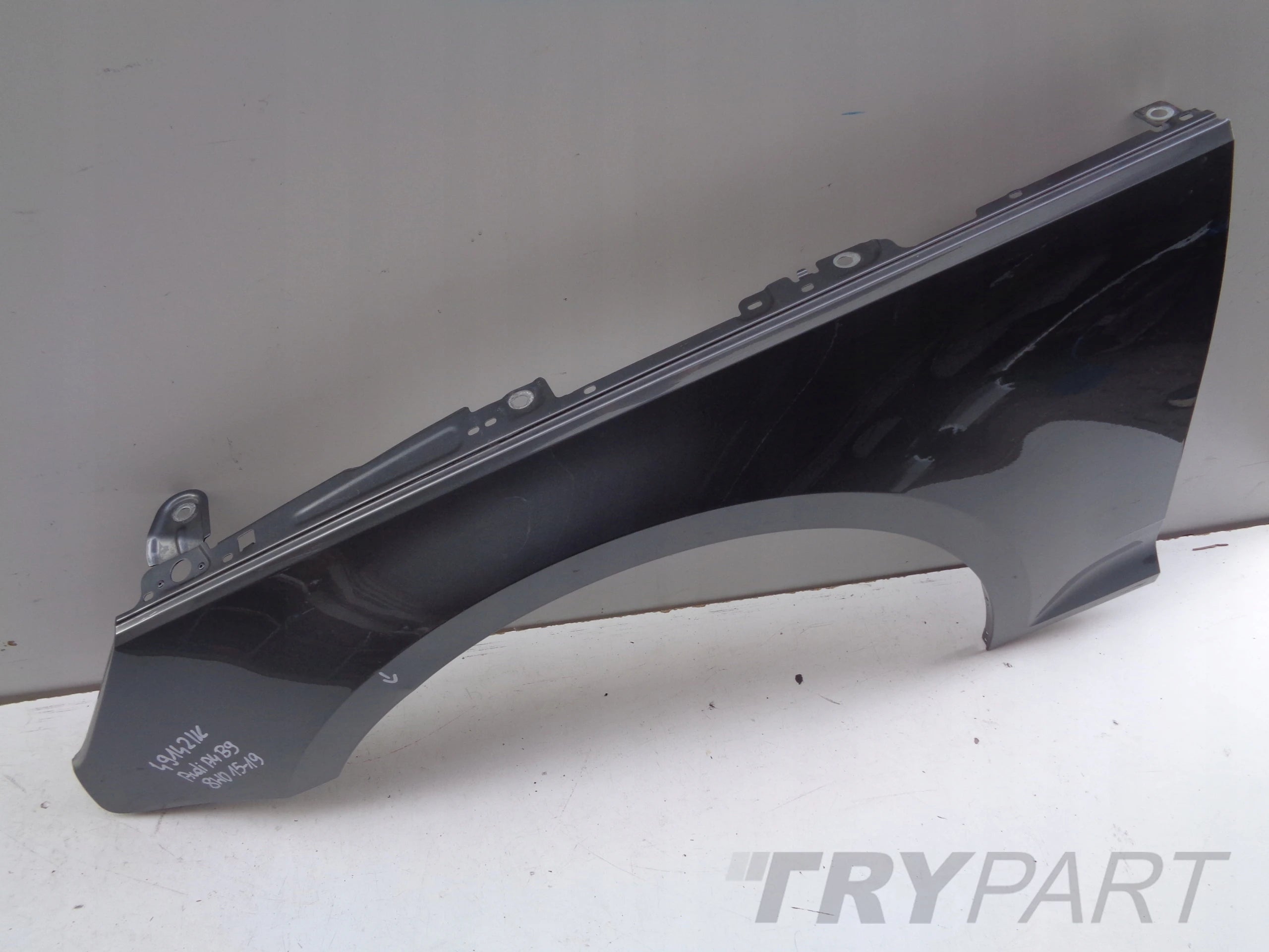 LEFT FRONT FENDER AUDI A4 B9 8W 8W0 15-19 NO. 49142