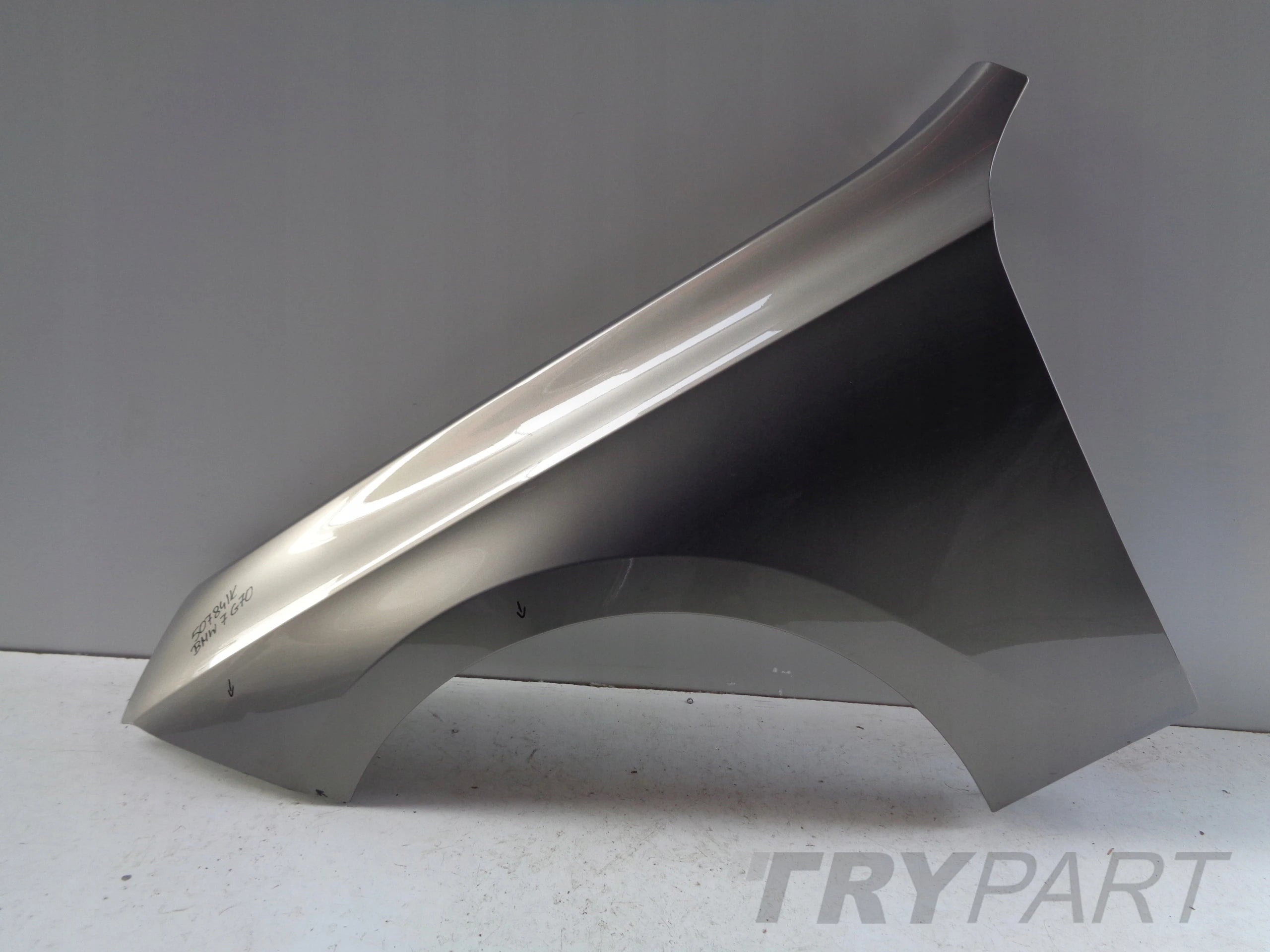 LEFT FRONT FENDER BMW 7 G70 23- NO. 50784