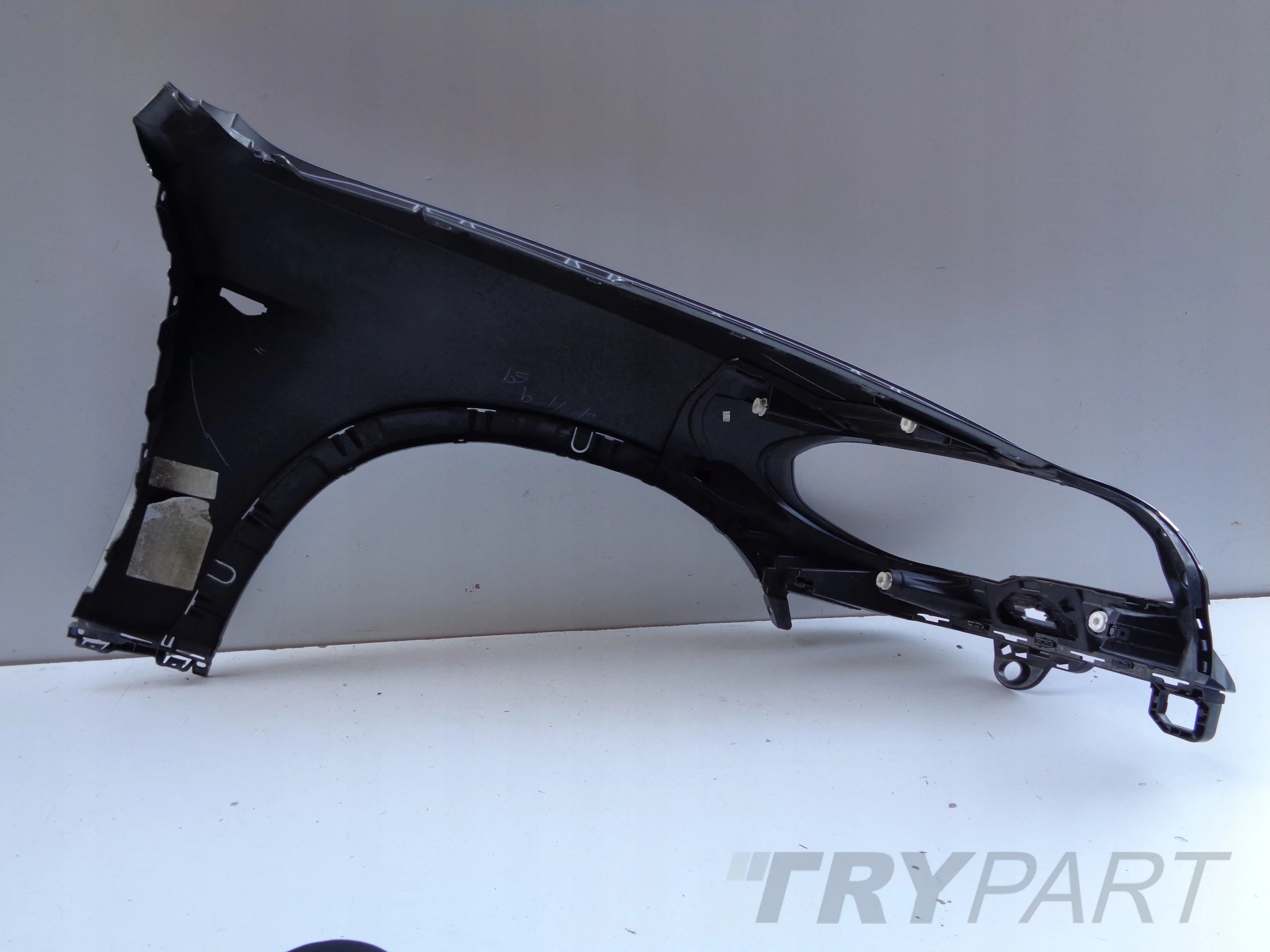 LEFT FRONT FENDER BMW X5 E70 10- LIFT NO. 48577