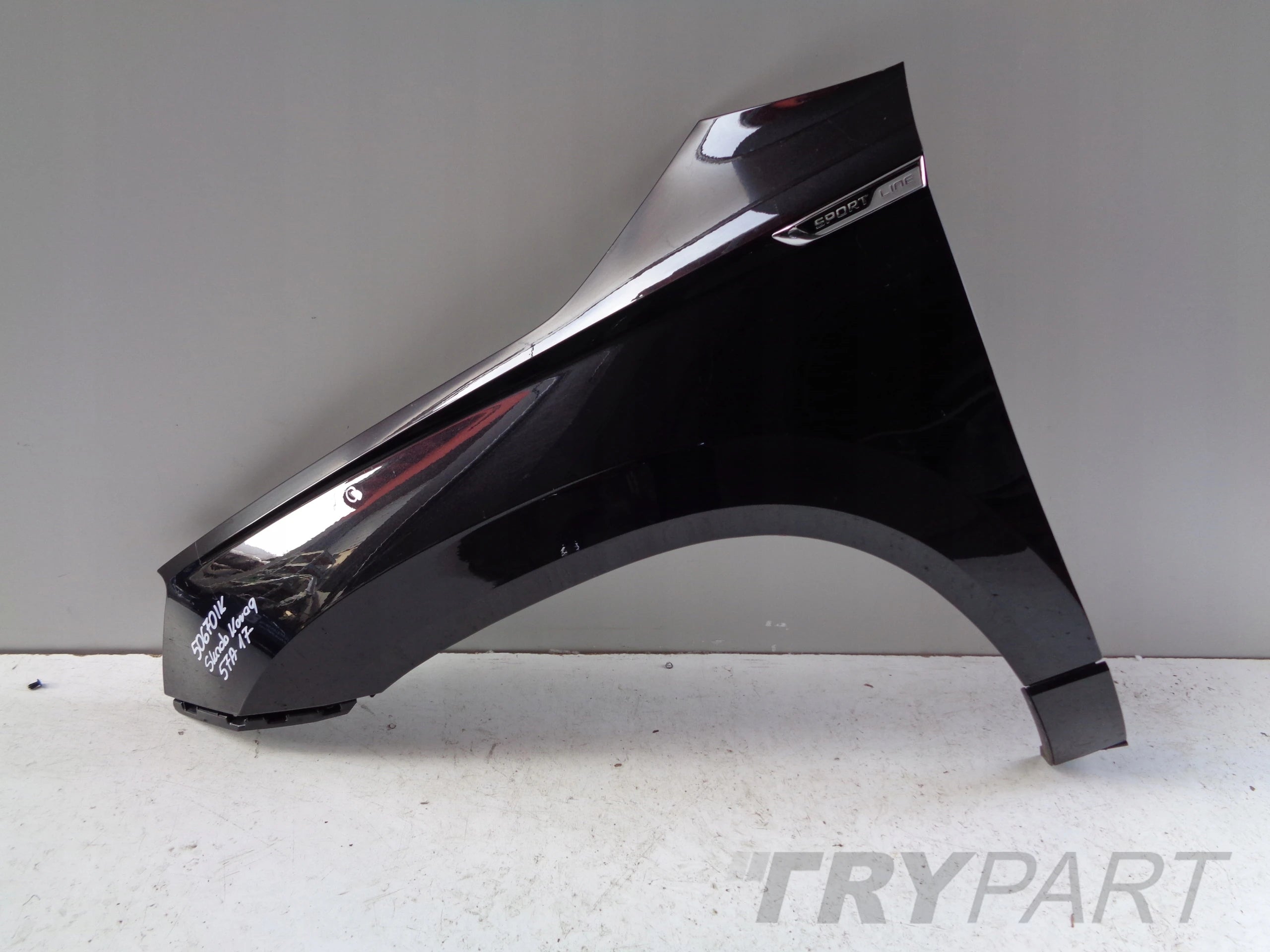 Left Front Fender for SKODA KAROQ 57A 17- No. 50670