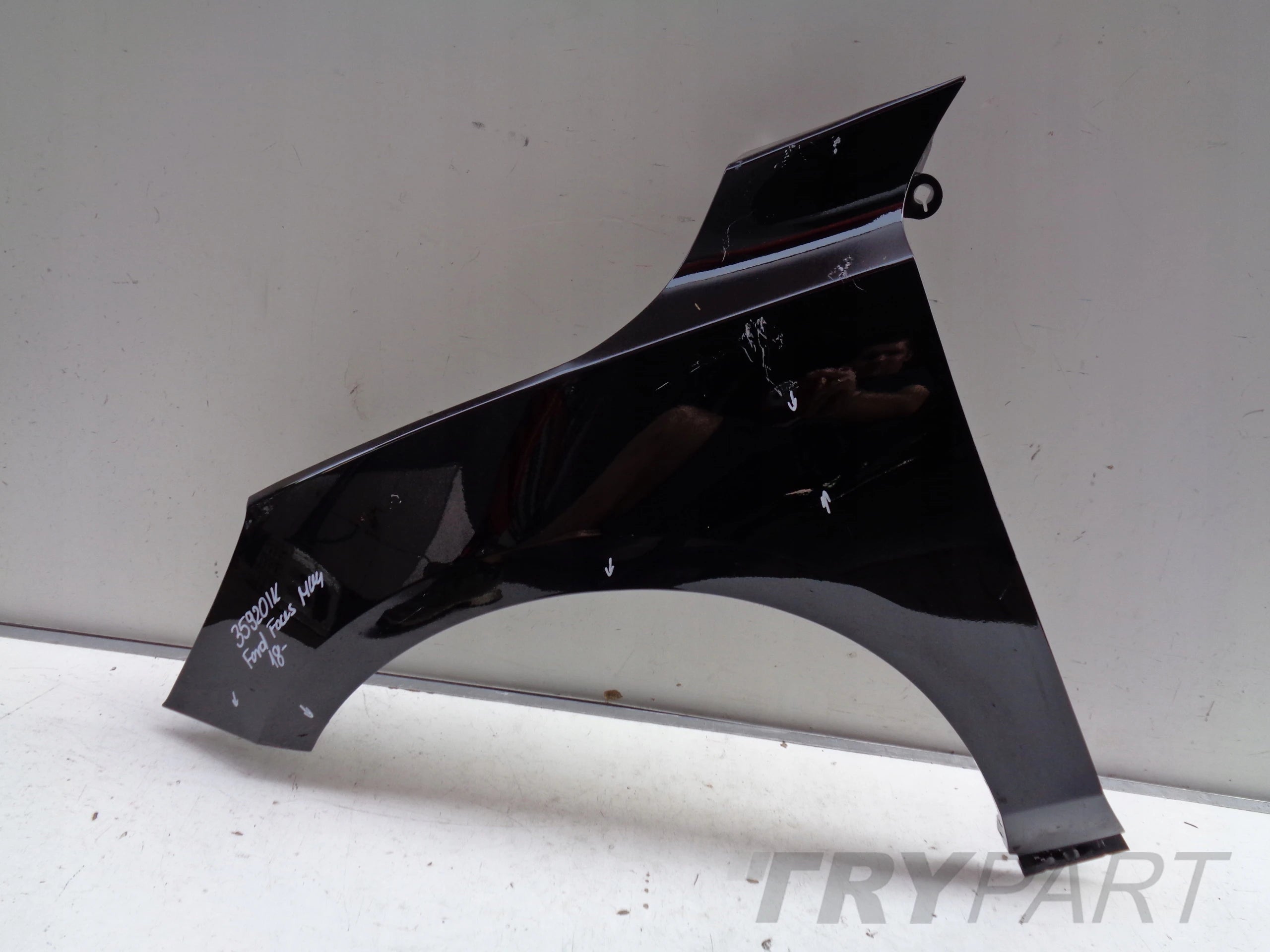 LEFT FRONT FENDER FORD FOCUS MK4 18- NO. 35920