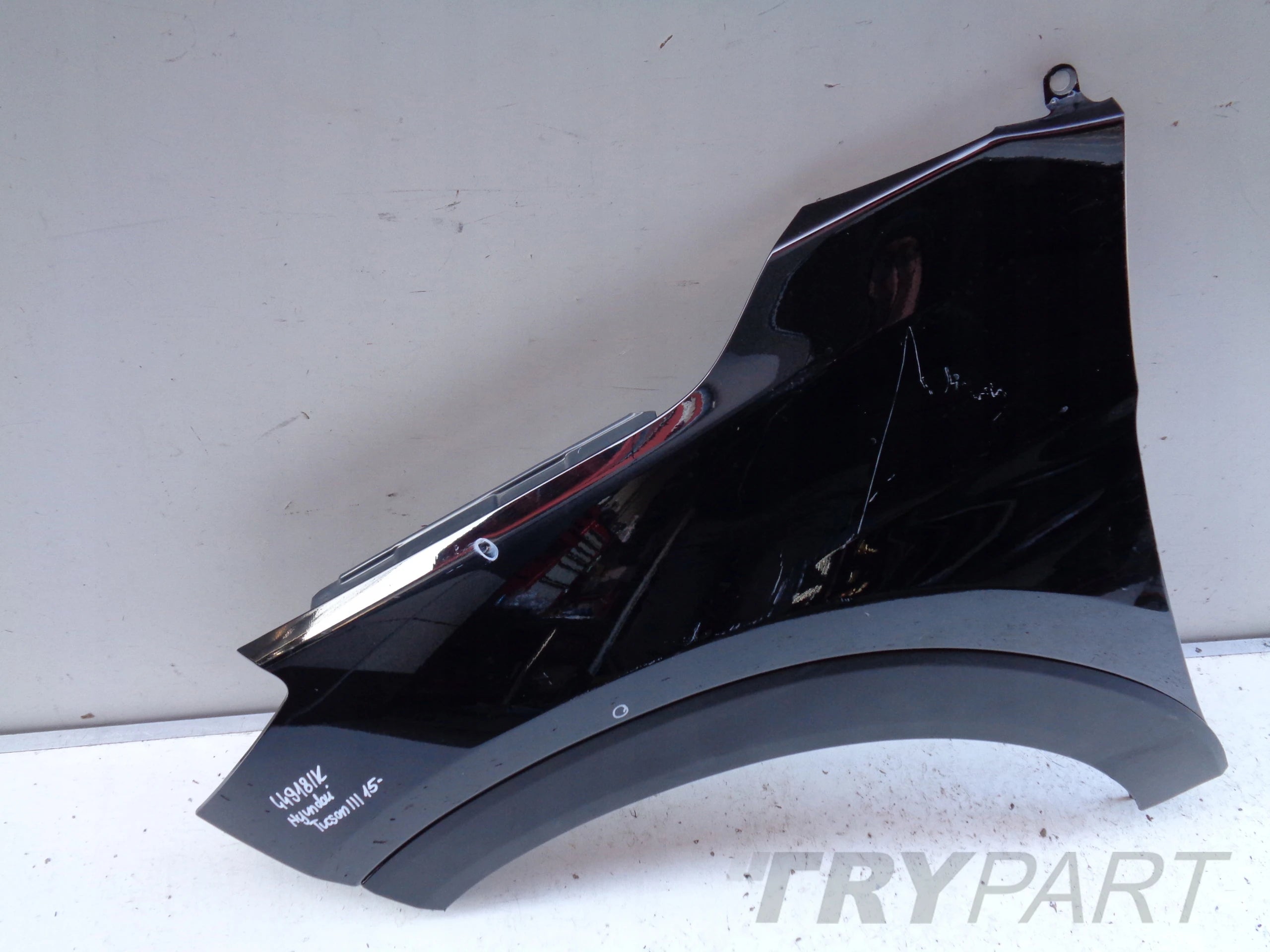 LEFT FRONT FENDER HYUNDAI TUCSON III 15- NO. 44918